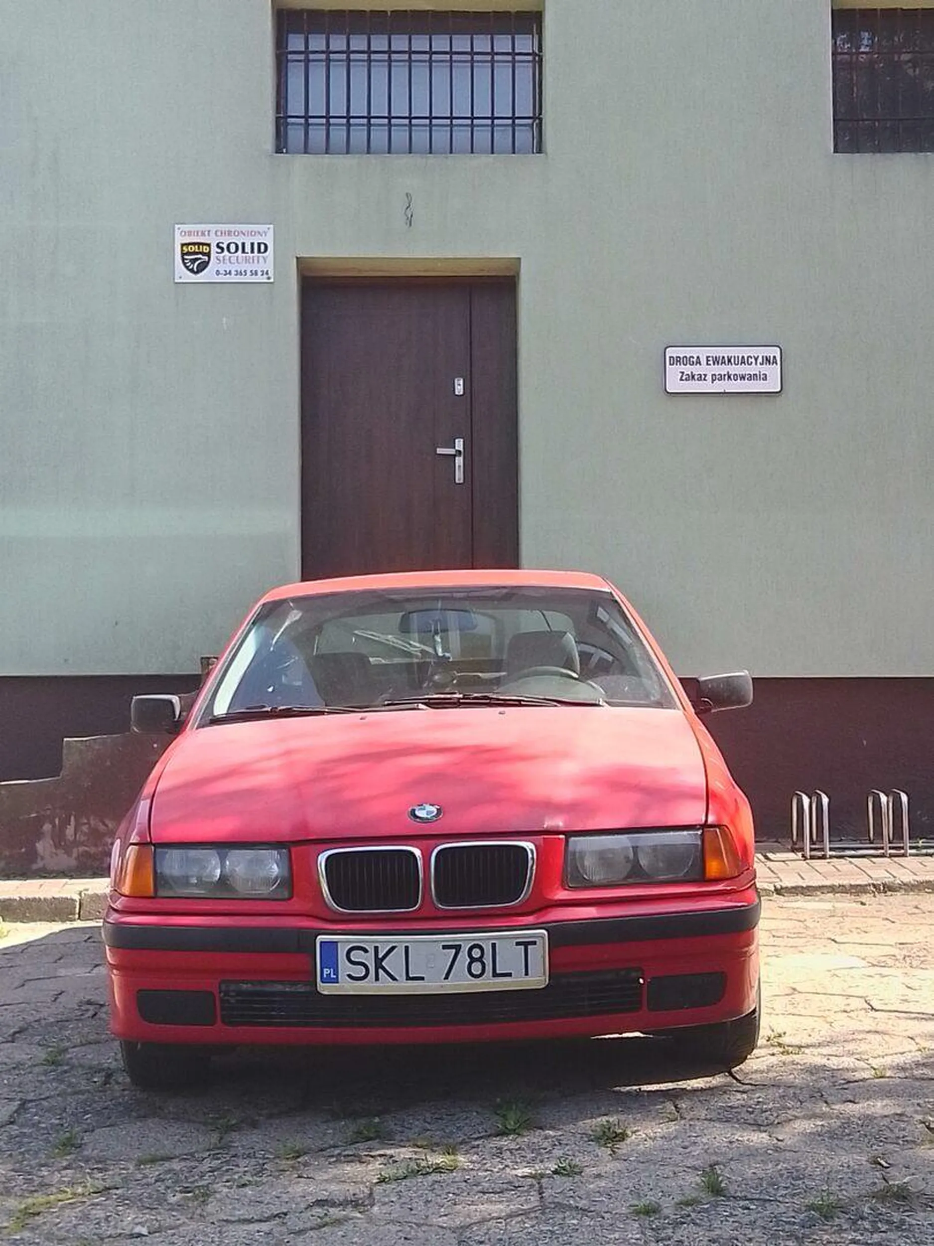 Parkowanie na zakazie