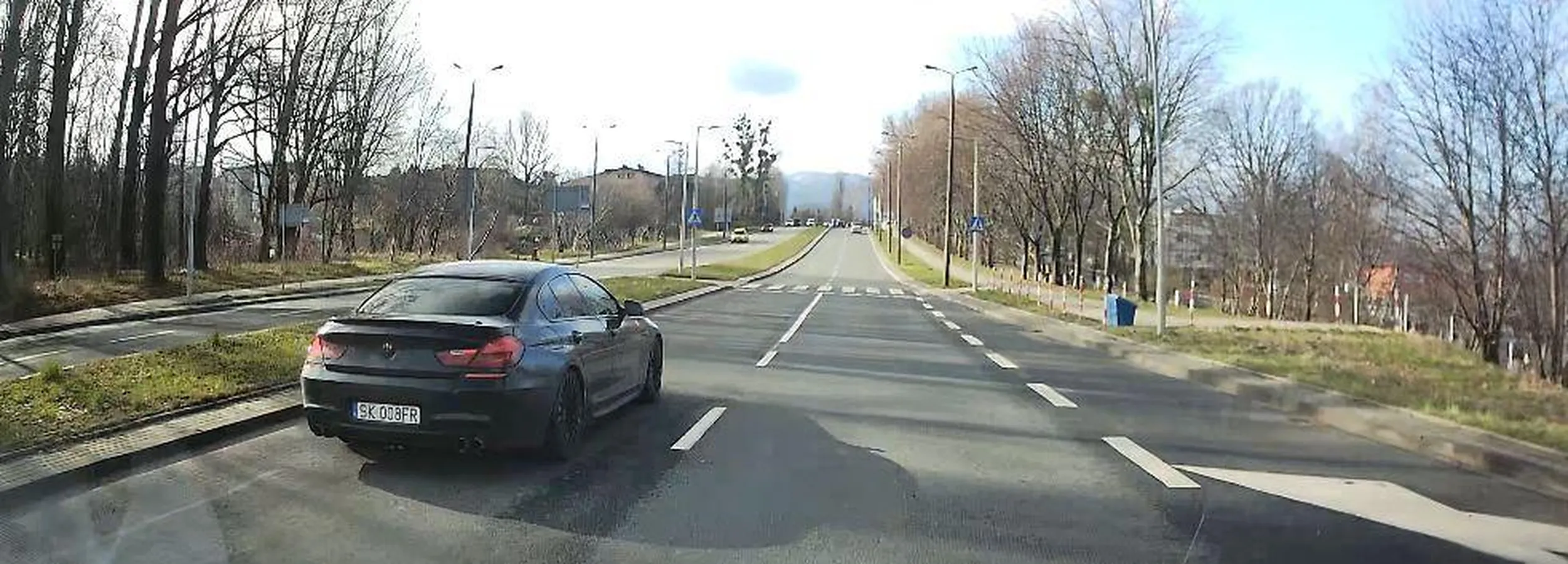 piekielnie szybki lewy pas, co z tego że jest przejście