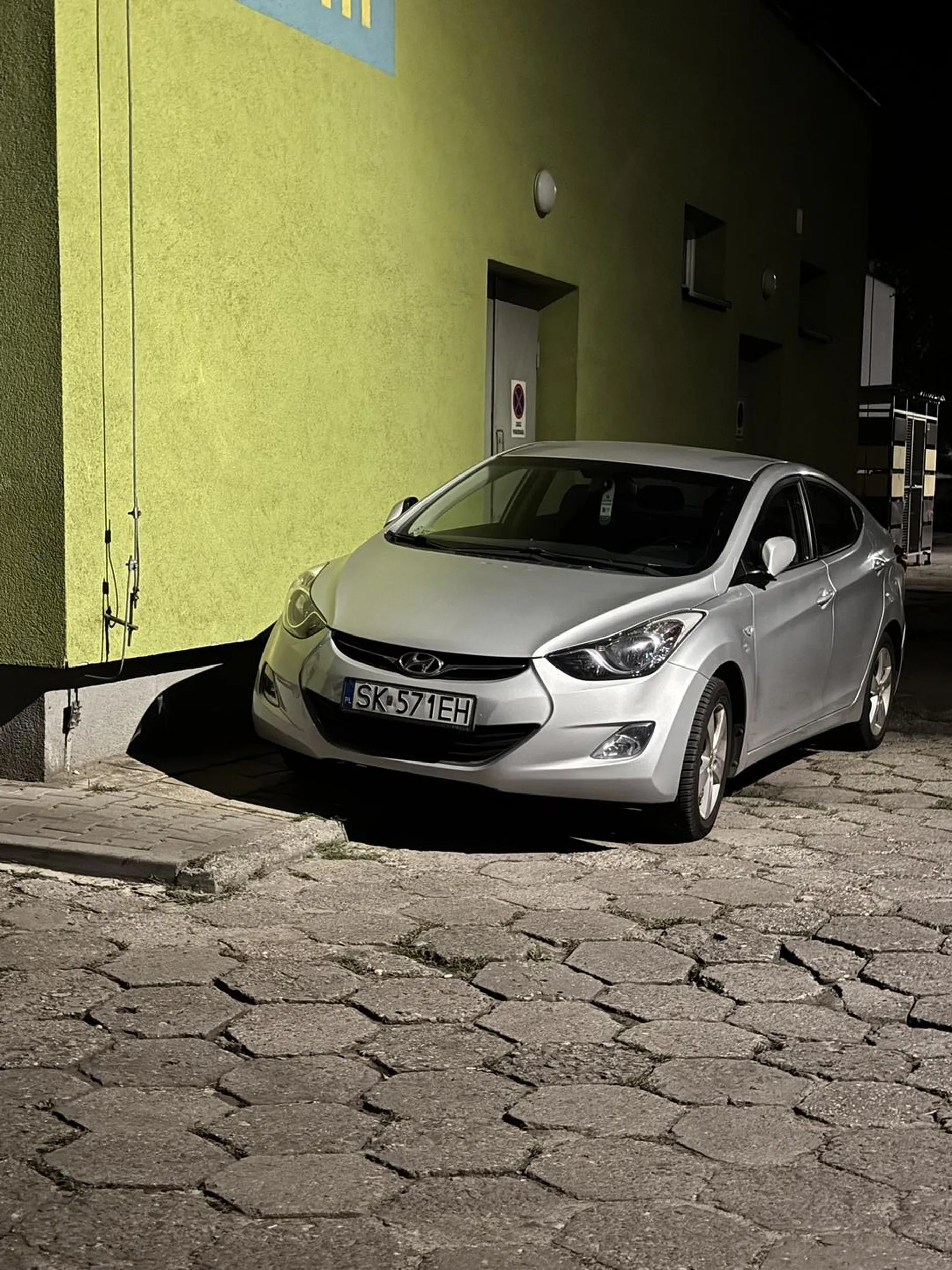 Nie ma to jak zastawiać drzwi magazynu , i lekceważyć prośby i znaki wystawione przez właściciela