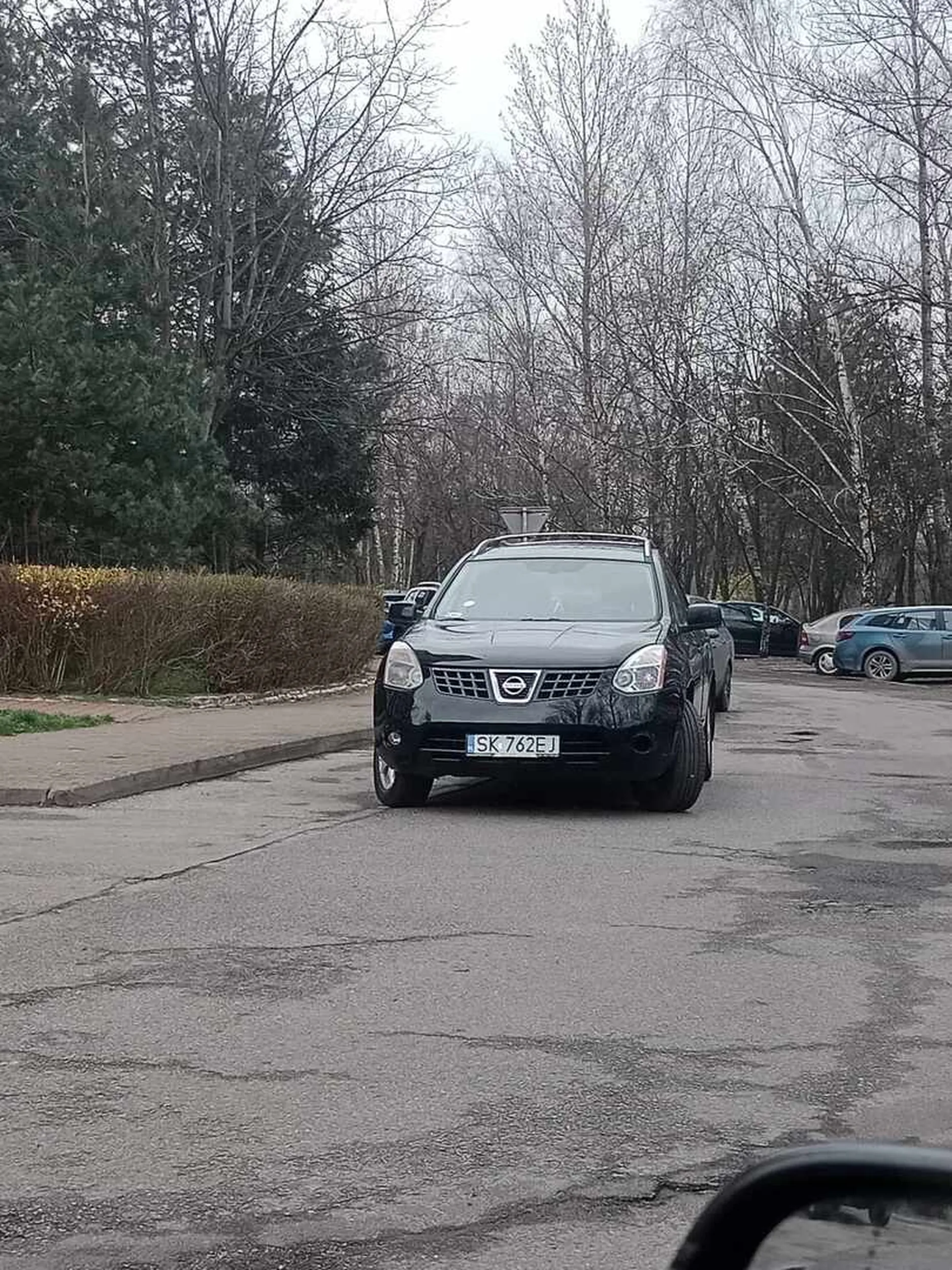 Mistrz Parkowania równoległego, i to nie było ,że na chwilę tylko auto stało tak kilka godzin.