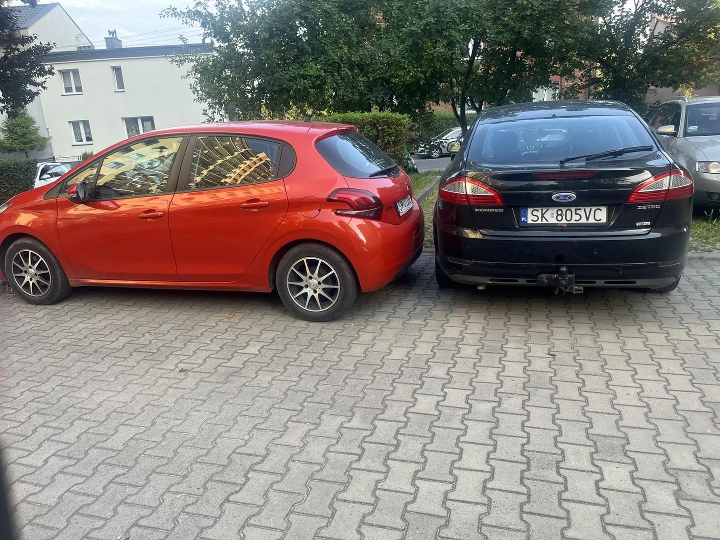 Ciekawe co autor miał na myśli tak parkując?