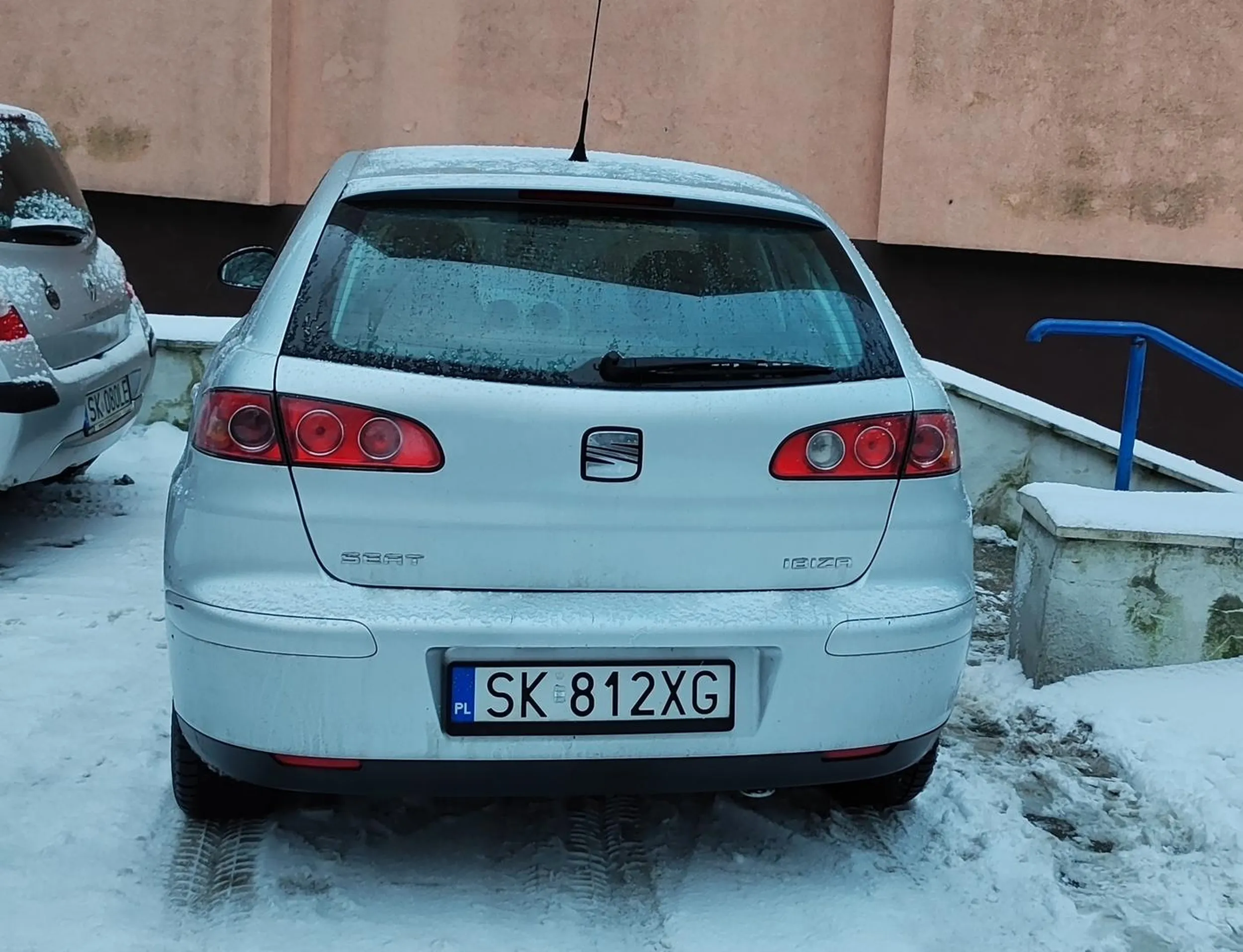 Jakim trzeba być prostakiem i gnojem, żeby celowo zablokować na cały dzień schody