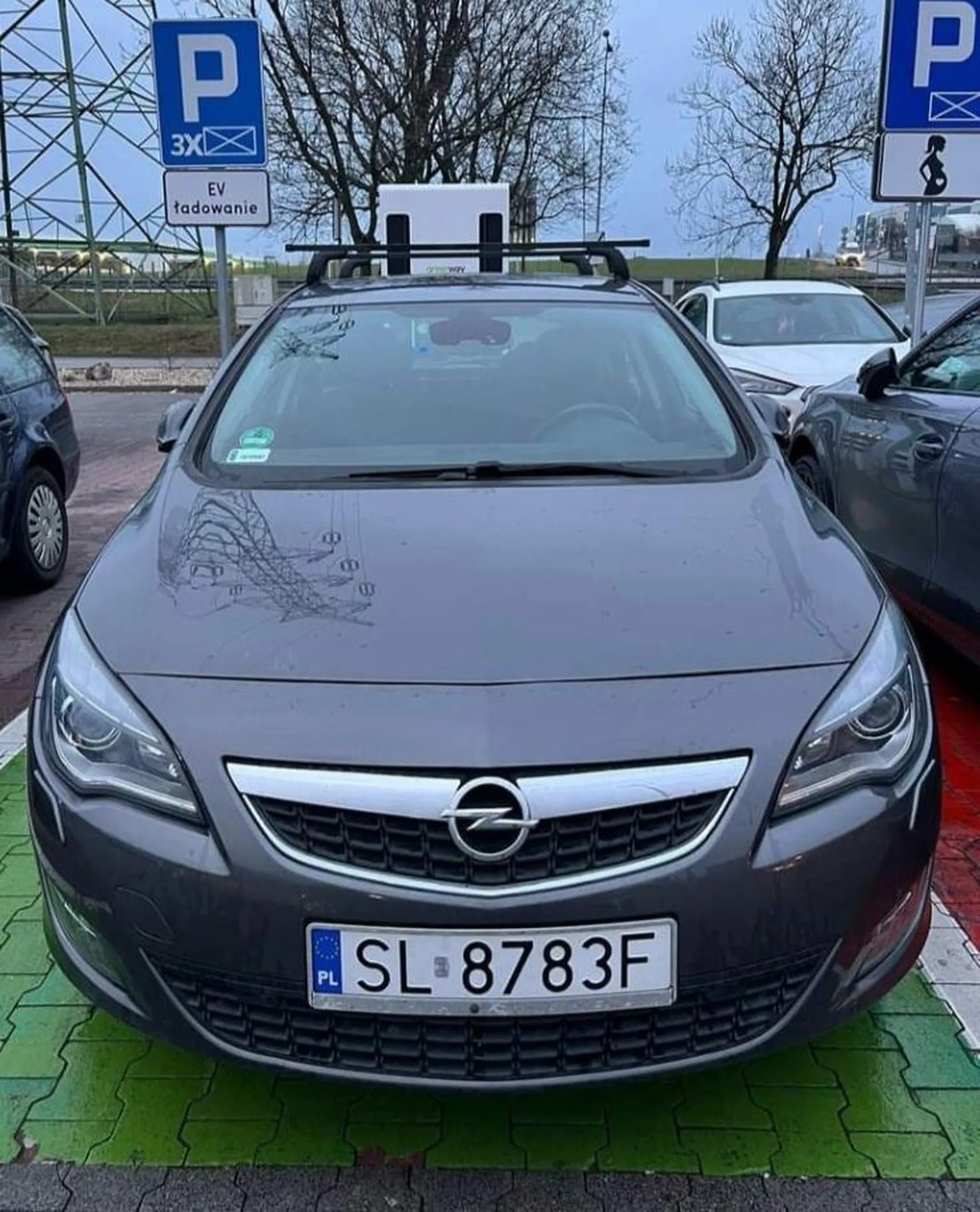 Nowy elektryczny opel