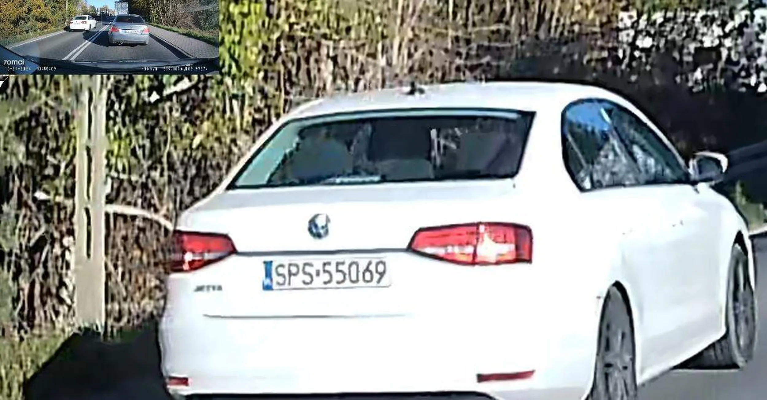 prędkość wyprzedzania korka lewym pasem jest przerażająca