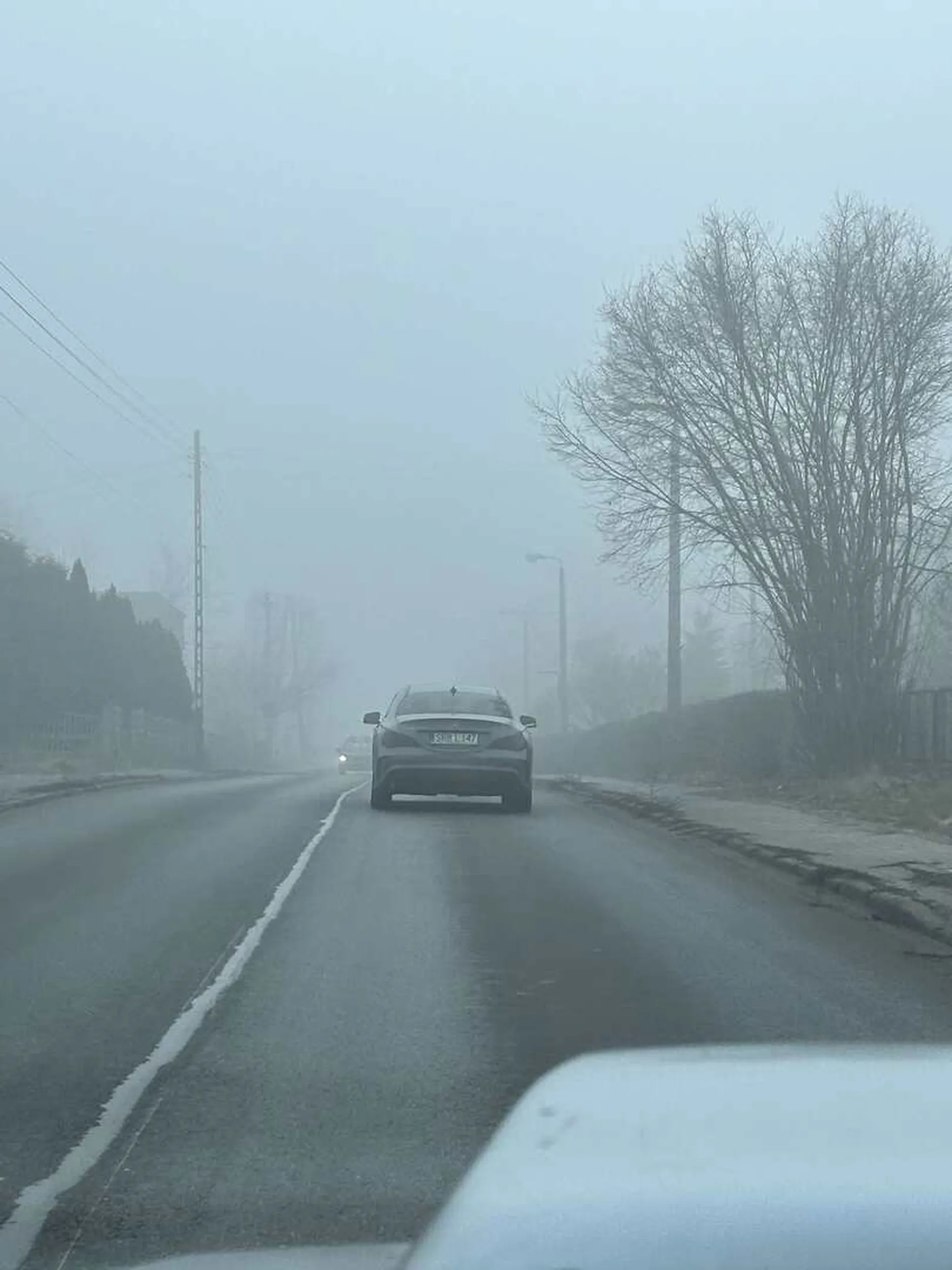 Światła se włącz.