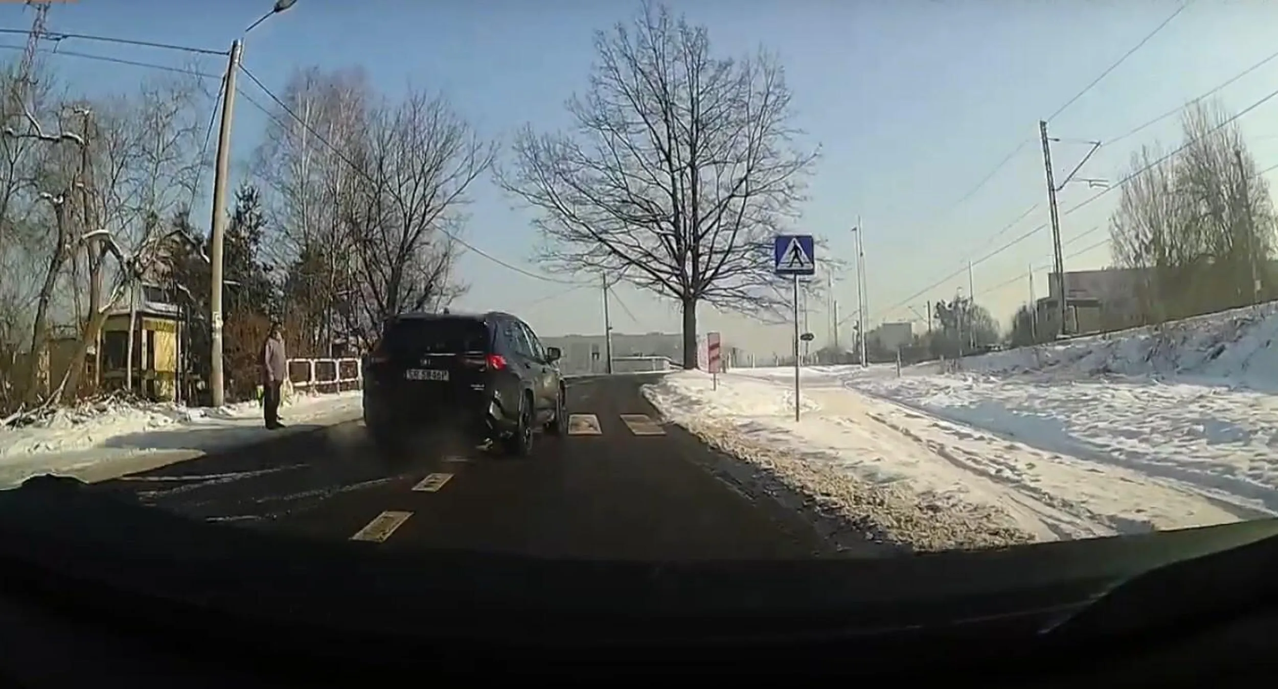 Uwaga na degenerata. Potencjalny zabójca.