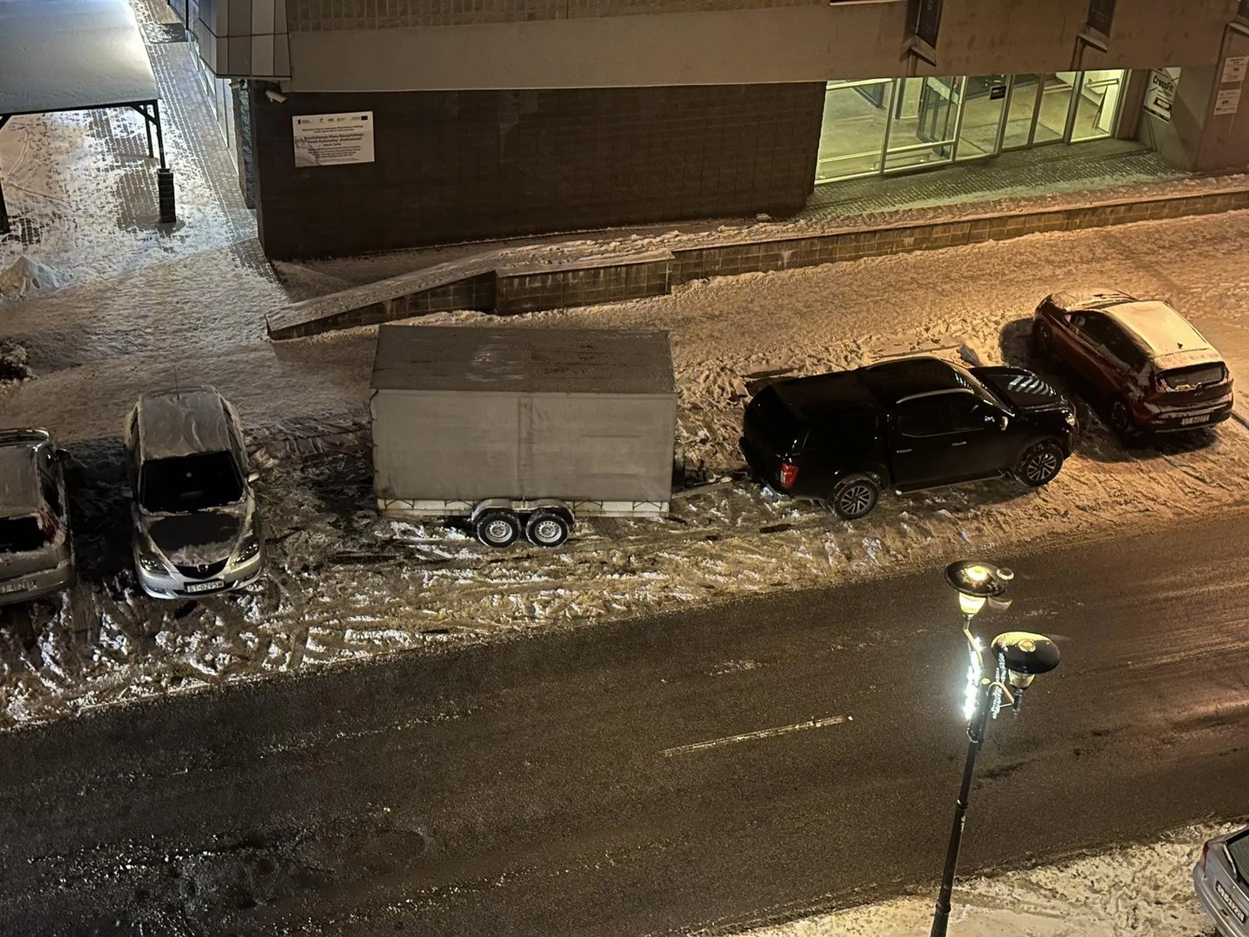 Duży może więcej?