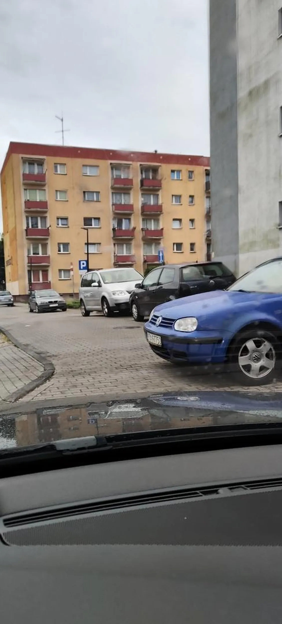 Delikwent mający wszystkich głęboko w dup*e