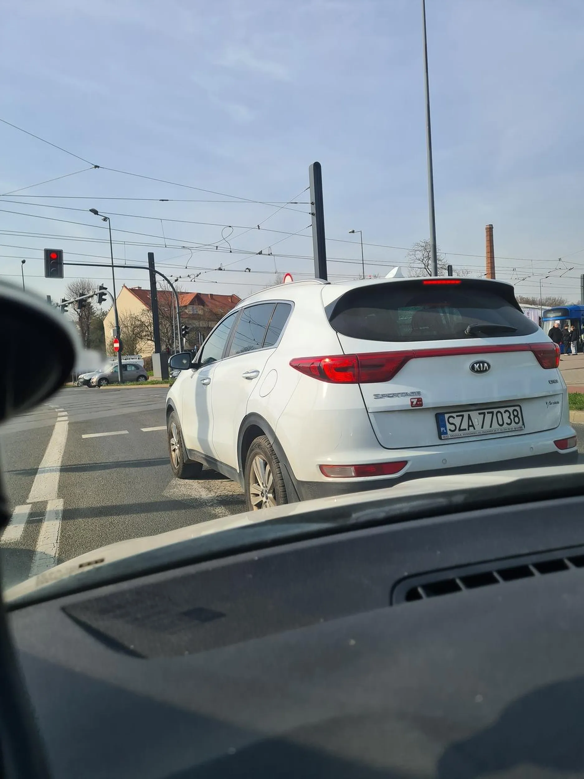 Kierowca wymusza pierwszeństwo