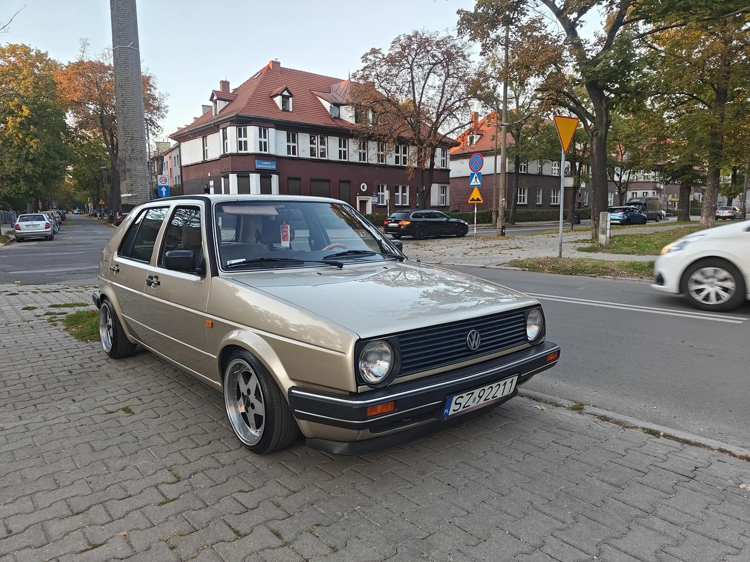 Kurde chłopie, masz zajebisty ten wóz! No po prostu piękny ?