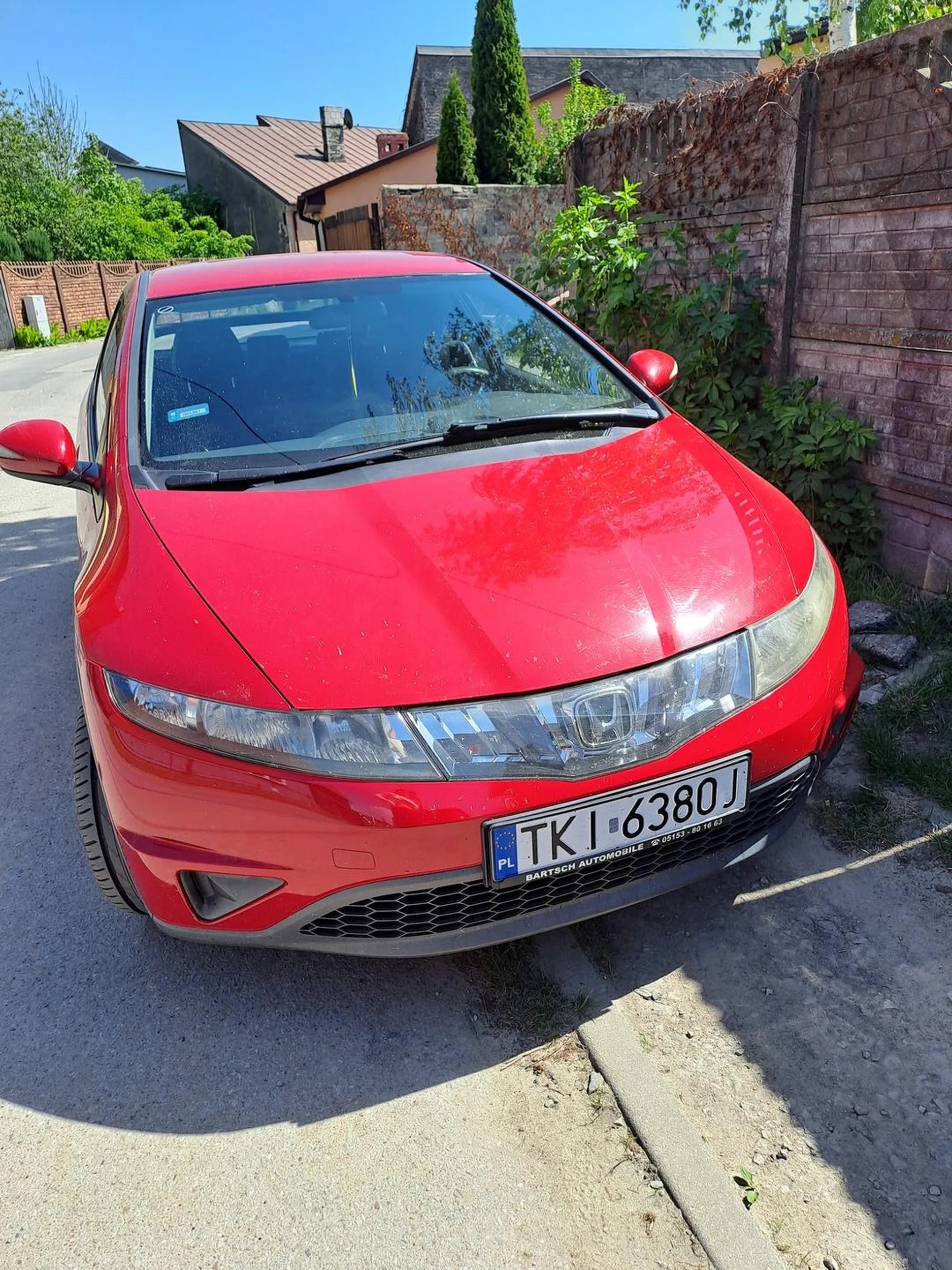 Naucz się  parkować pod swoim a nie pod kogoś. Następnym razem lawetę wzywam