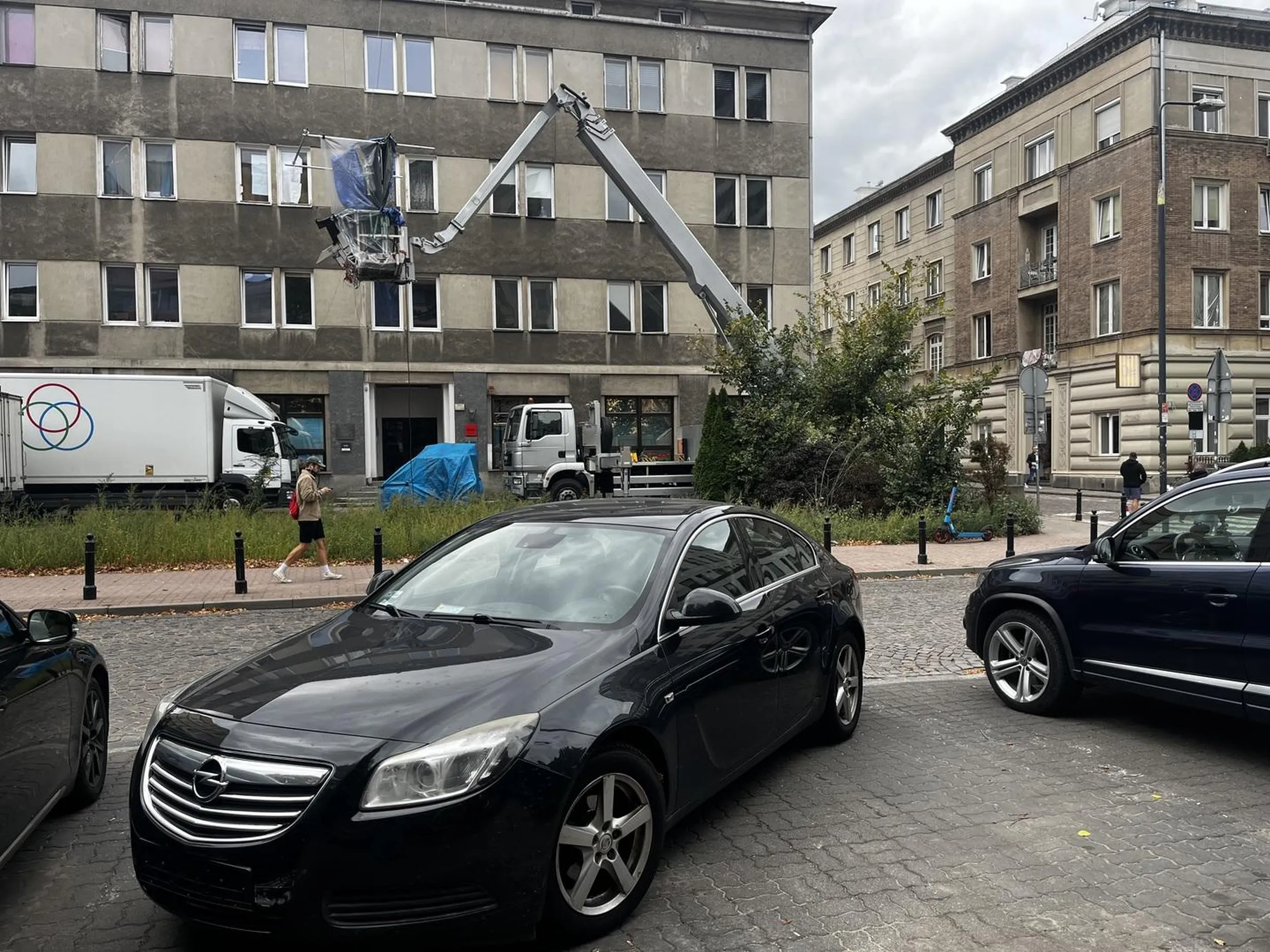 Parkuje jak sierota ostatnia żeby tylko zająć maks miejsca