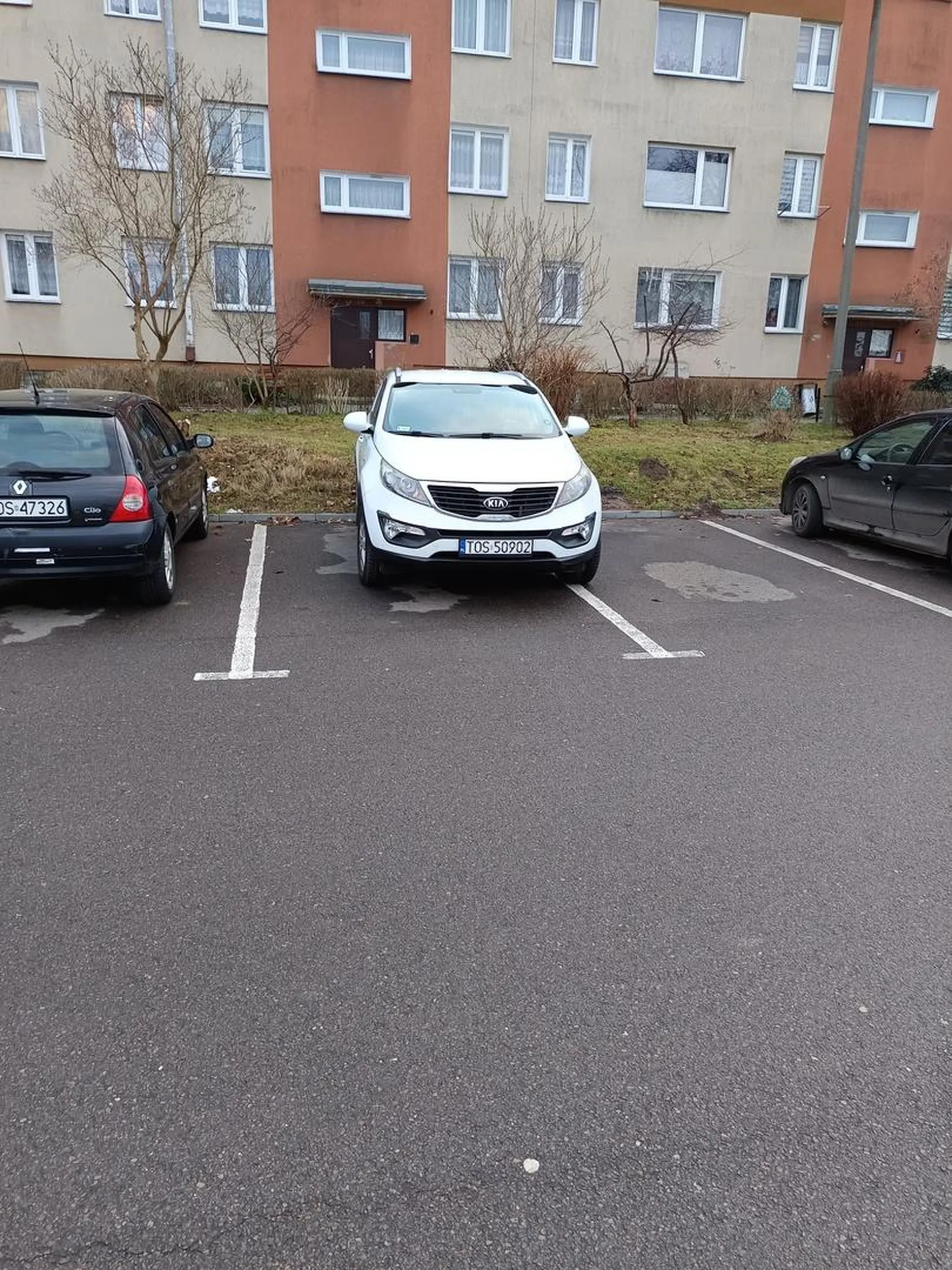 za slabo namalowane te linie, ledwo je widac