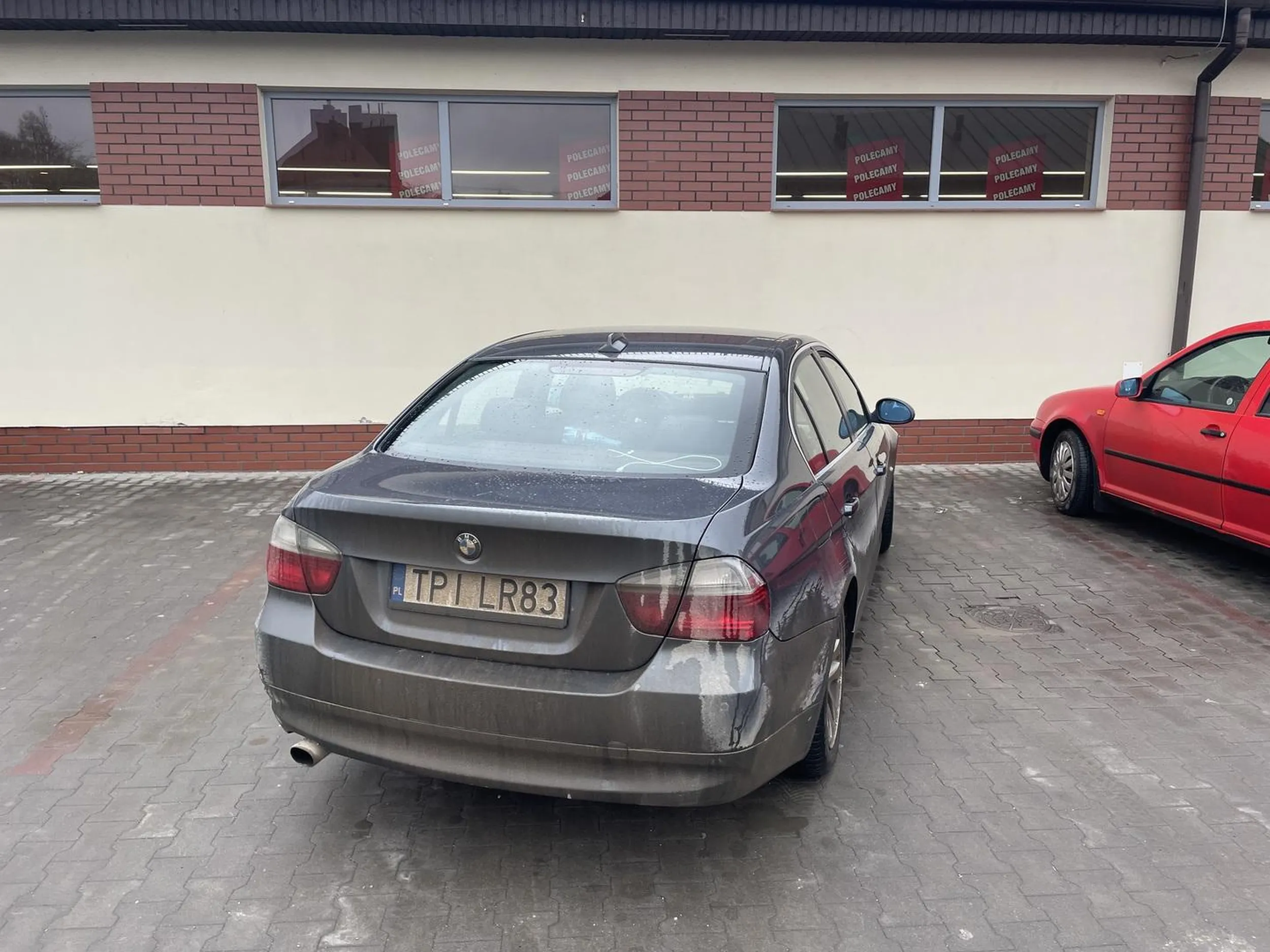 Kierowca nie umie parkować