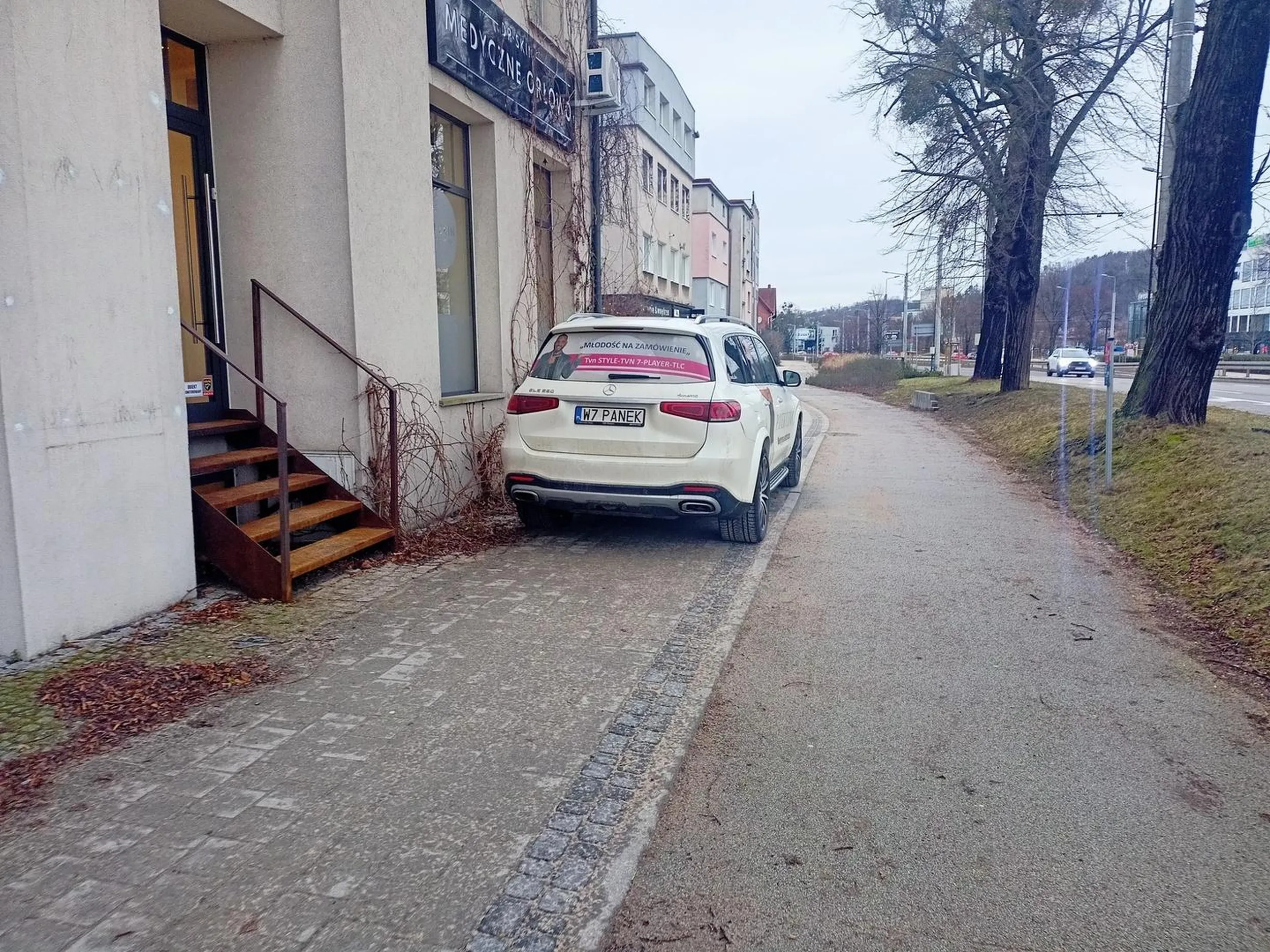 Słupki są dla miekiszonów