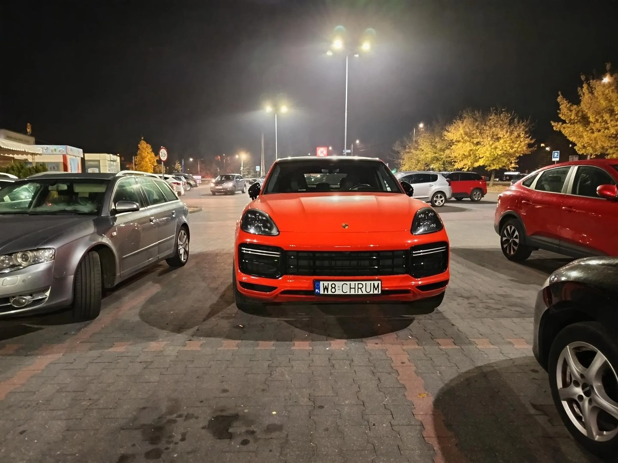 Parkuję jak niepełnosprawny, zabierając innym miejsce.