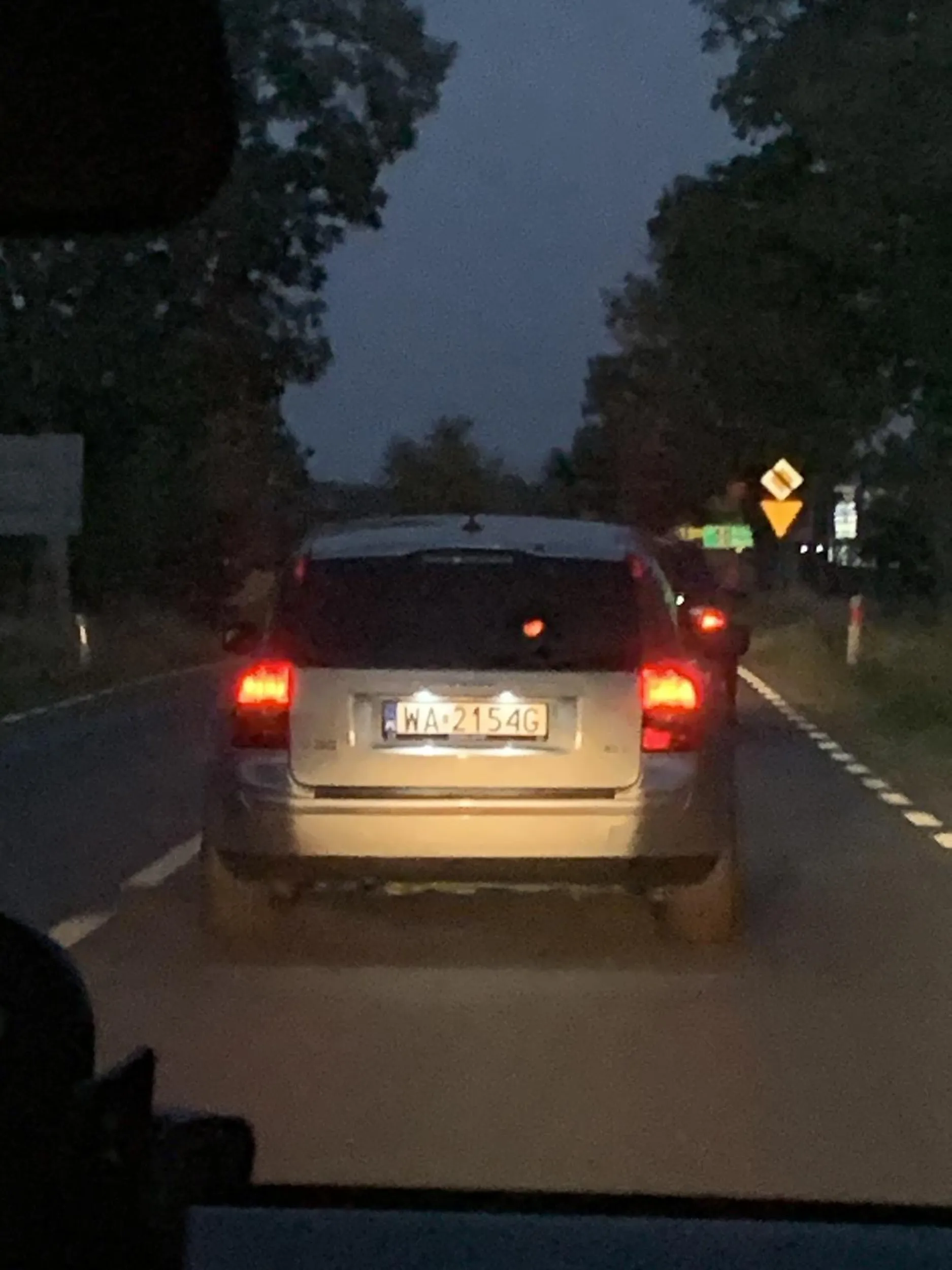 dziadzia z volvo jezdzic nie umie