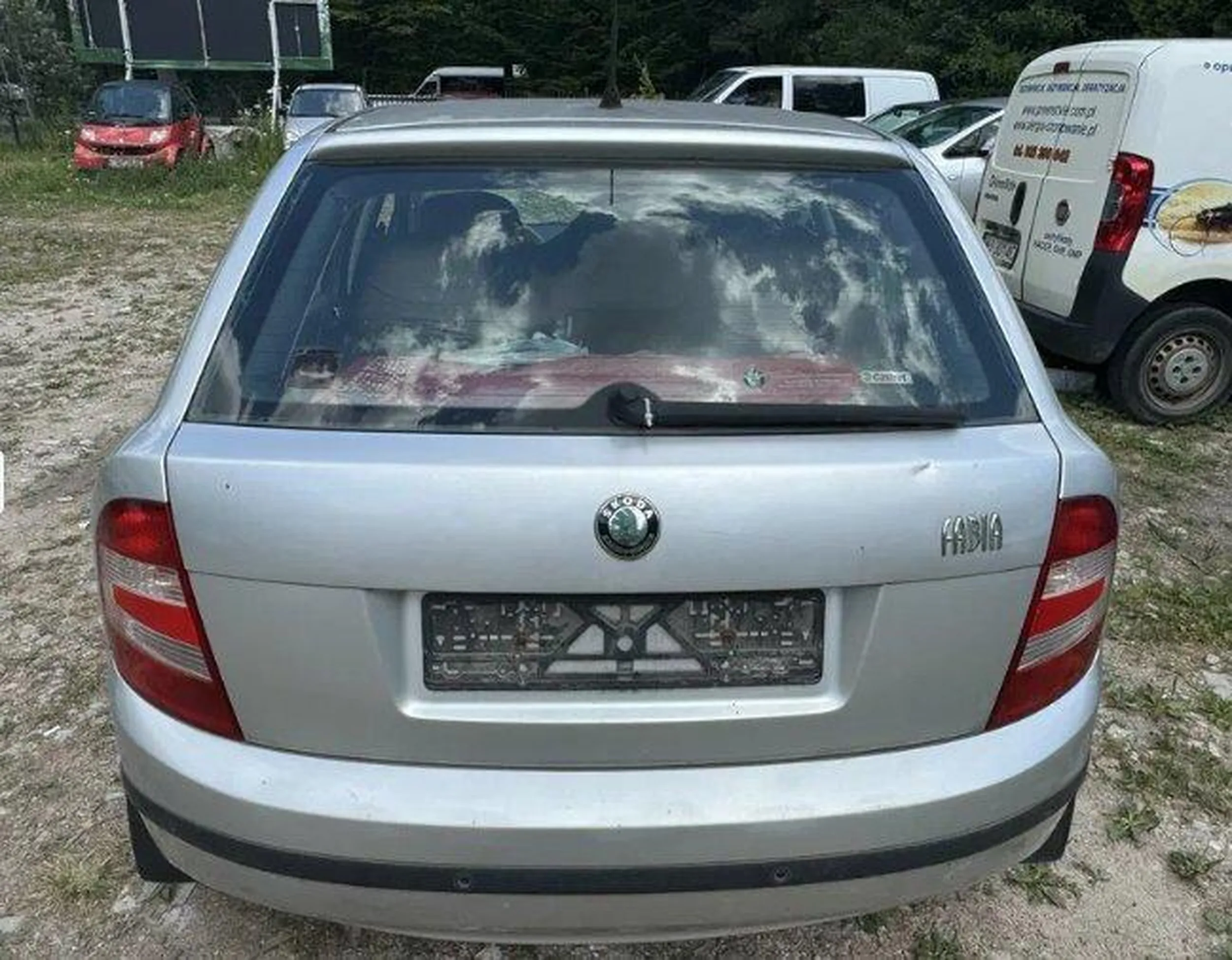 skradziona tablica rejestracyjna auto jest w Piasecznie pod Warszawą