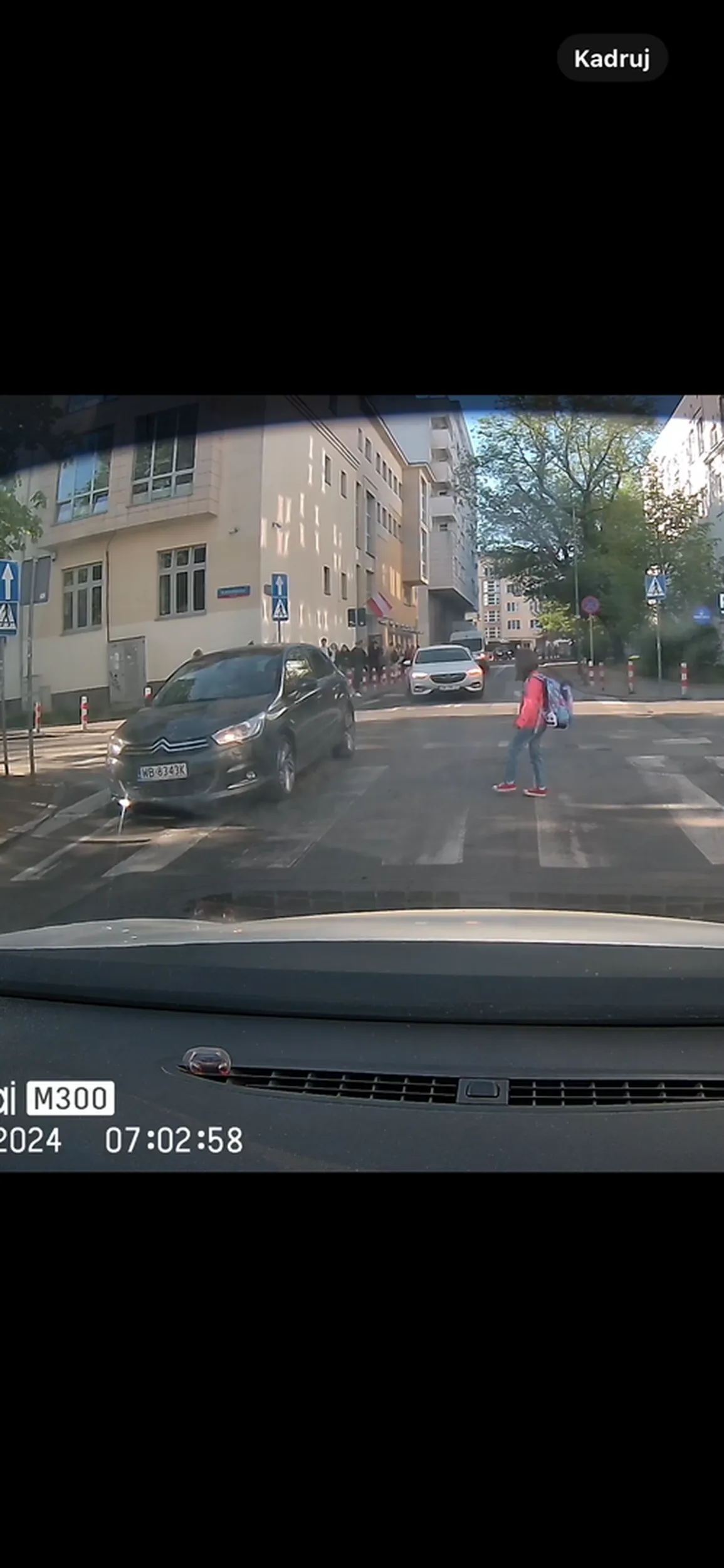 Uważaj bo w końcu zabijesz jakieś dziecko na pasach