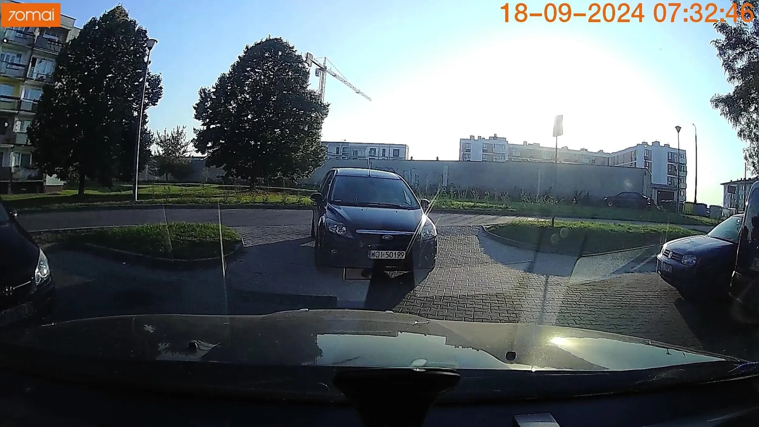 Pięknie zastawiony wyjazd rano. Zapewne "tylko na 2 minutki".