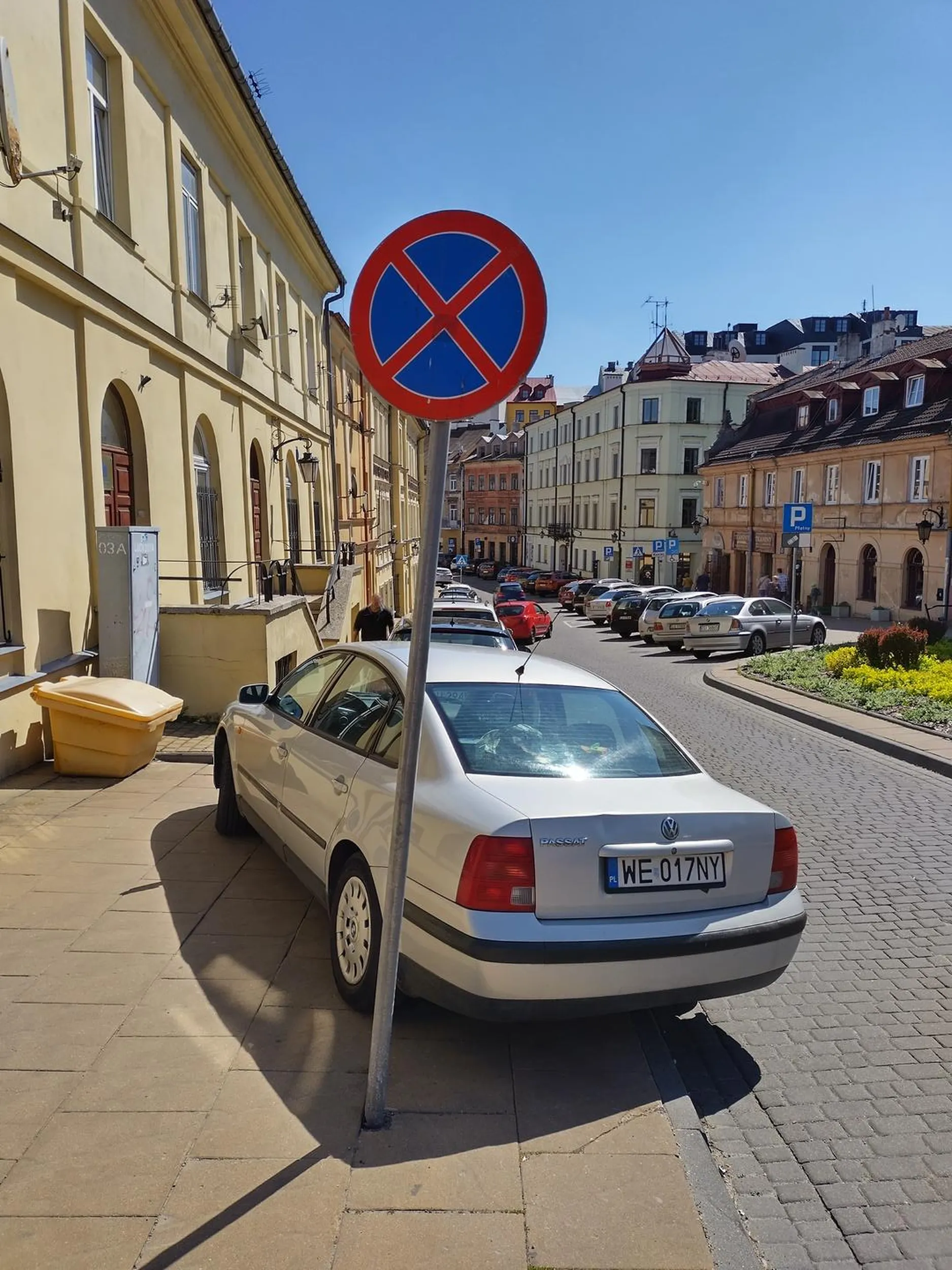 Czy tu na zdjęciu jest coś nieprawidłowo?