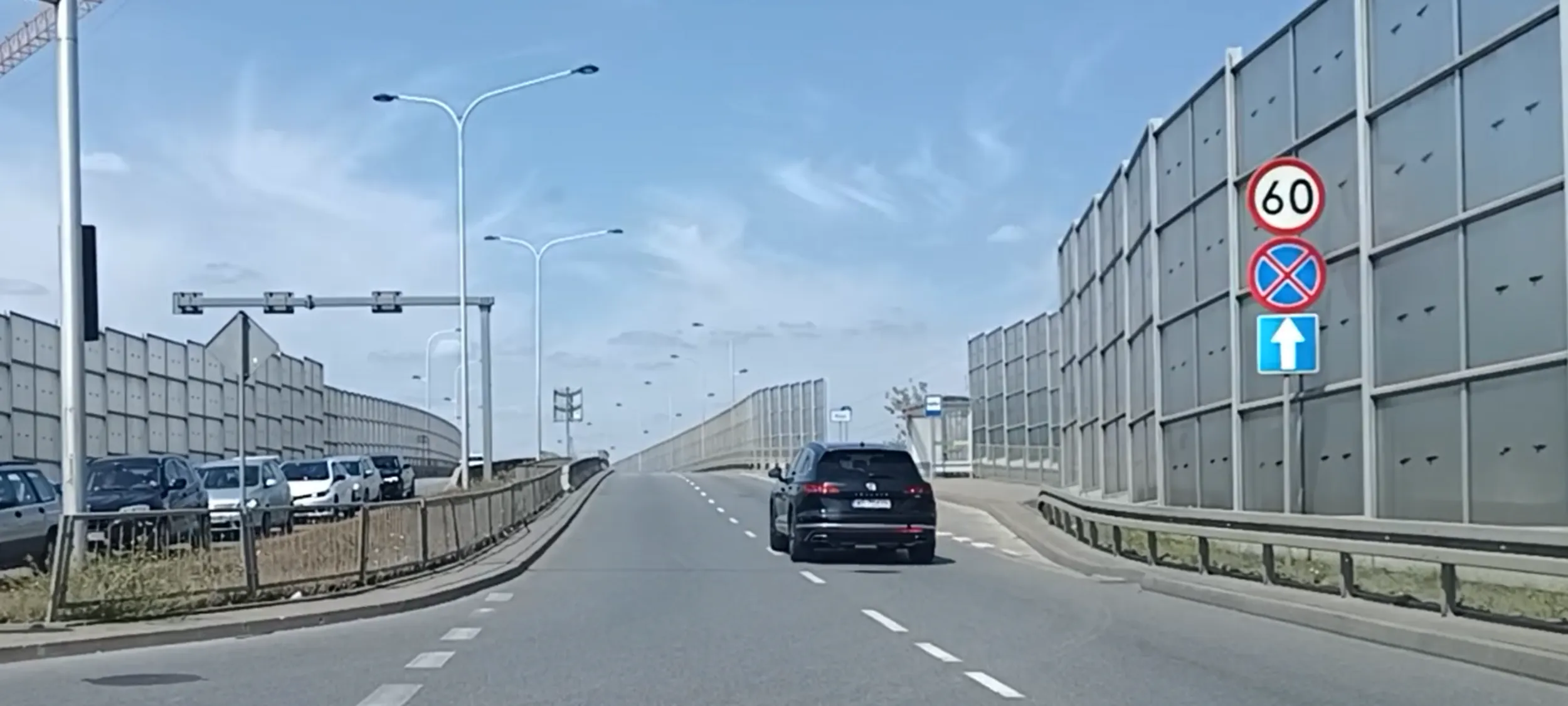 Leci po śmierć 100 km/h w miejscu ograniczenia prędkości do 60km/h