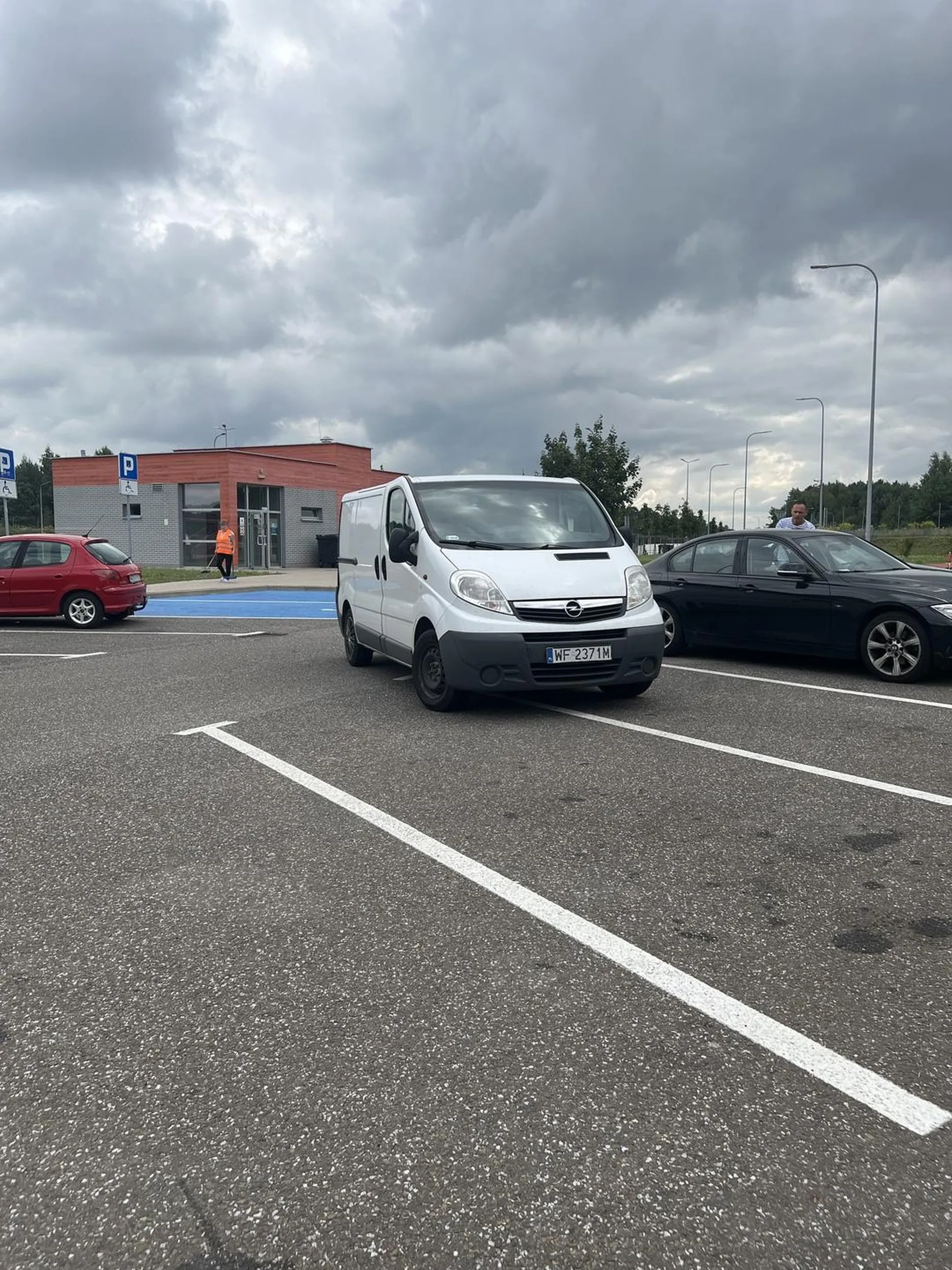 Warto wrócić do szkoły jazdy any nauczyć się parkować