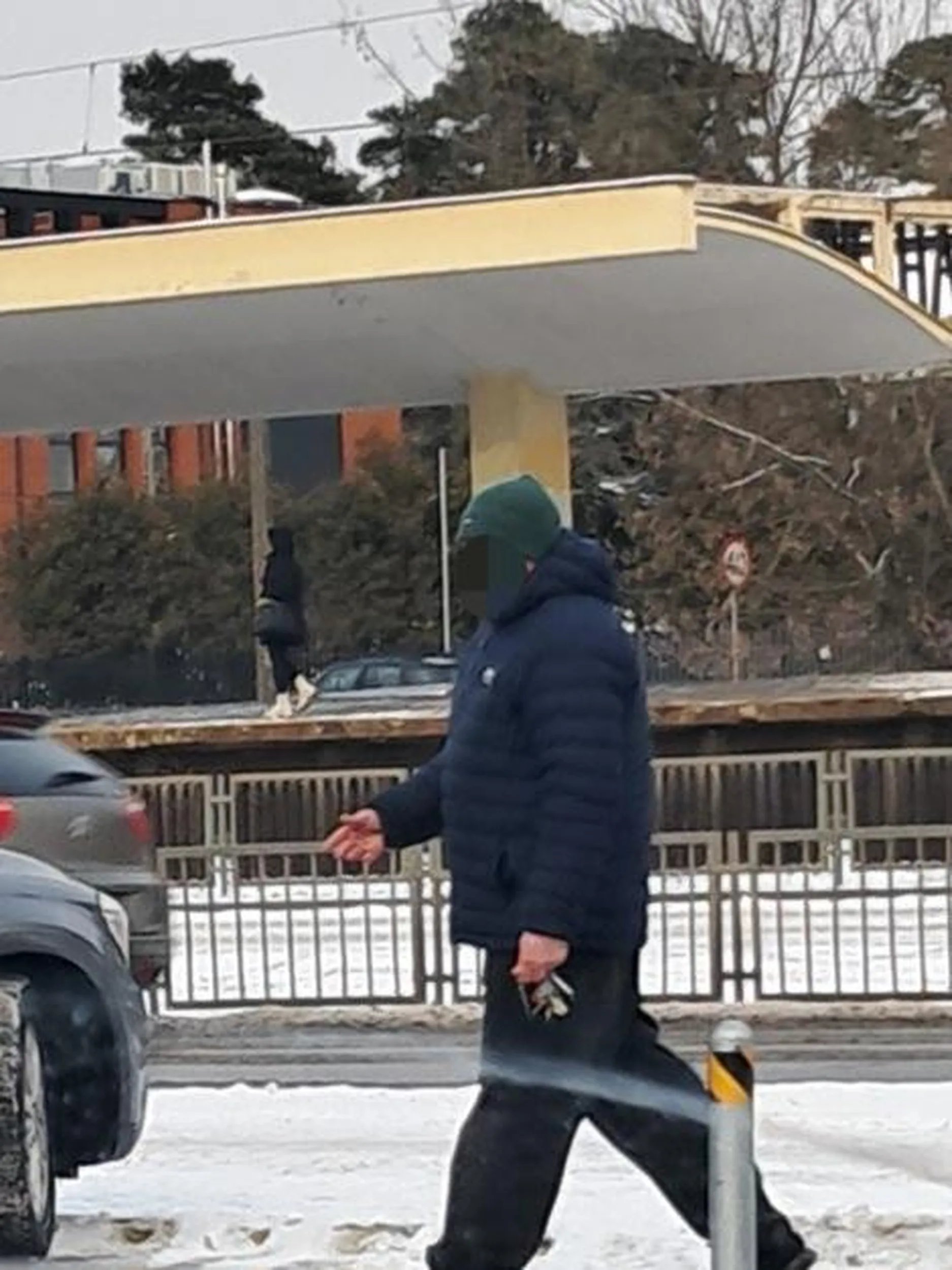 Społeczniaku kochany, najserdeczniejszy chuy ci w dziąsło :))