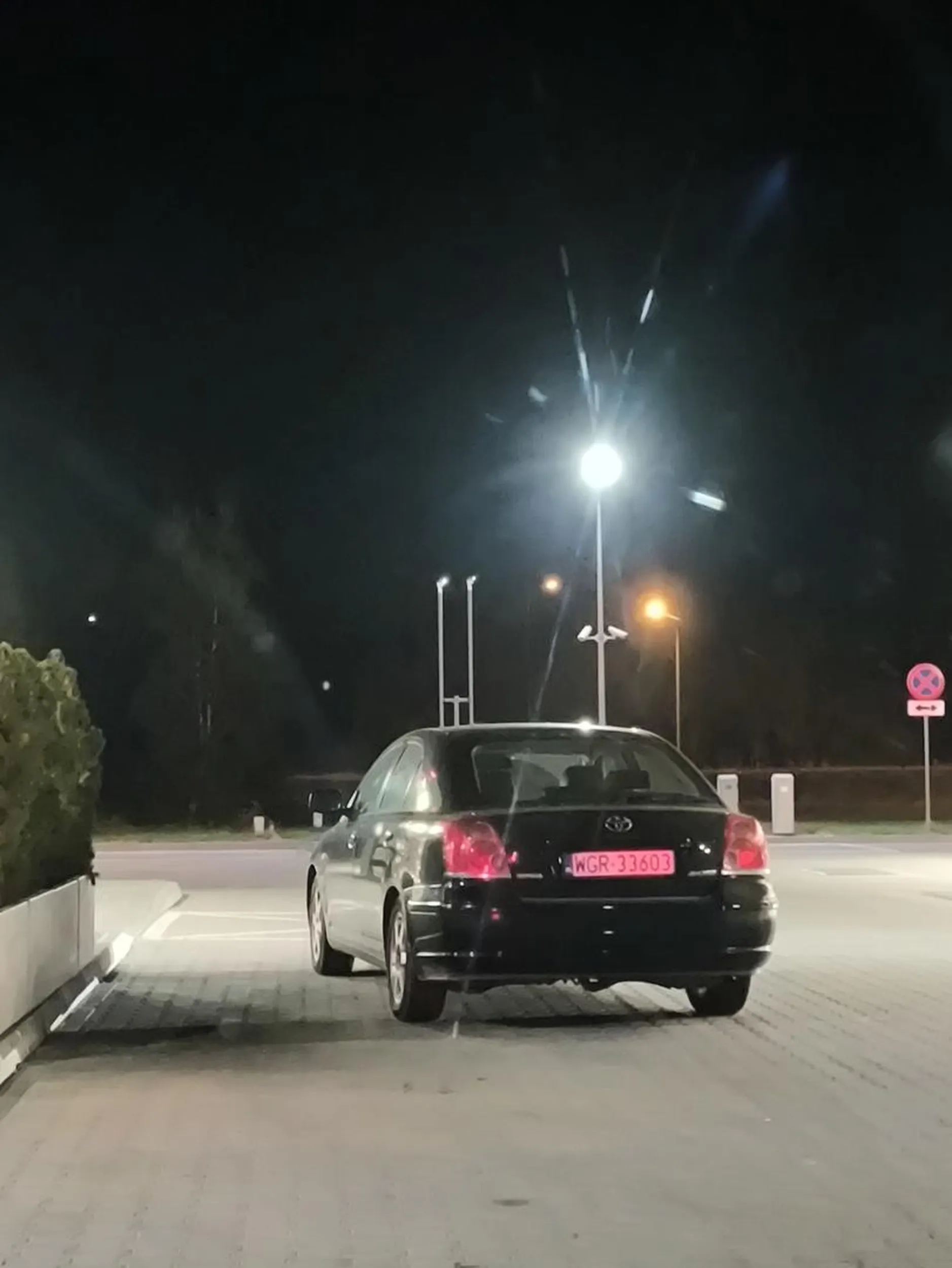 Nie umie parkować nie pozdrawiam