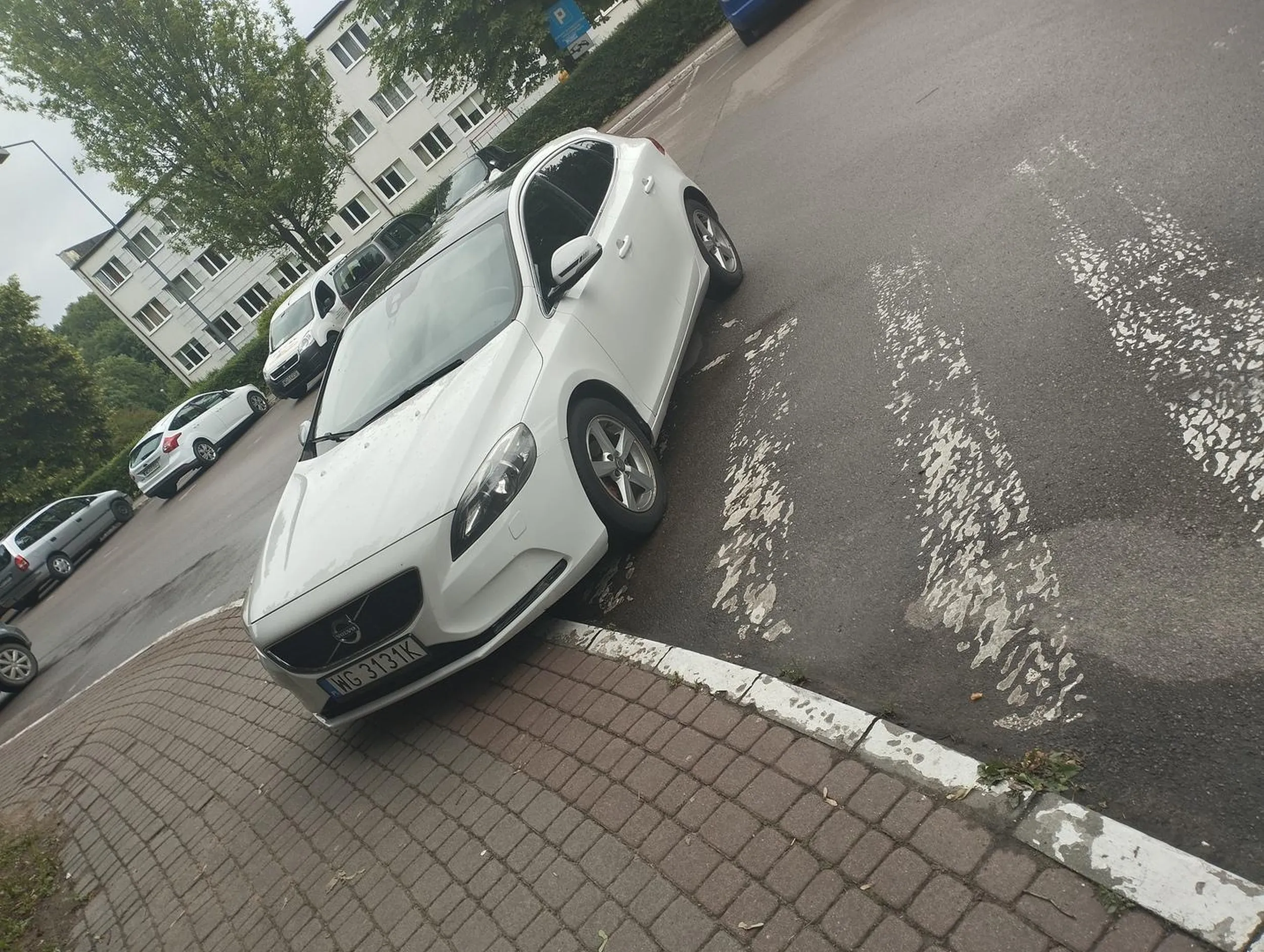 Parkowanie na pasach