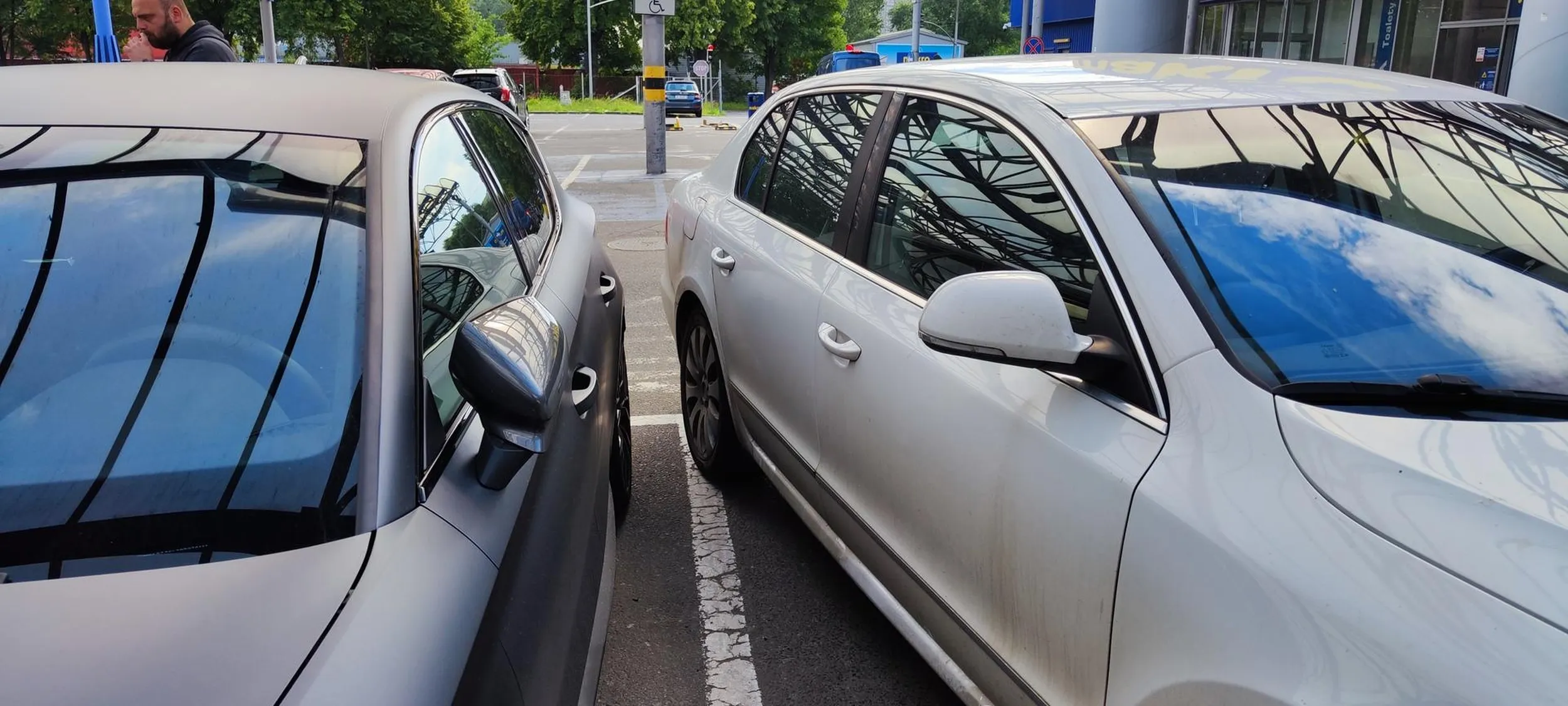 Brak słów. Prawko znalezione w chipsach.