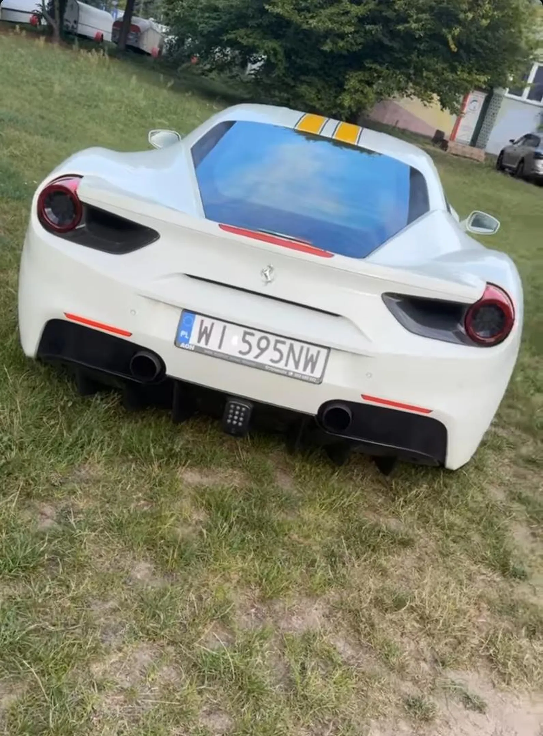 Ładne Ferrari Panny Ferrari :)