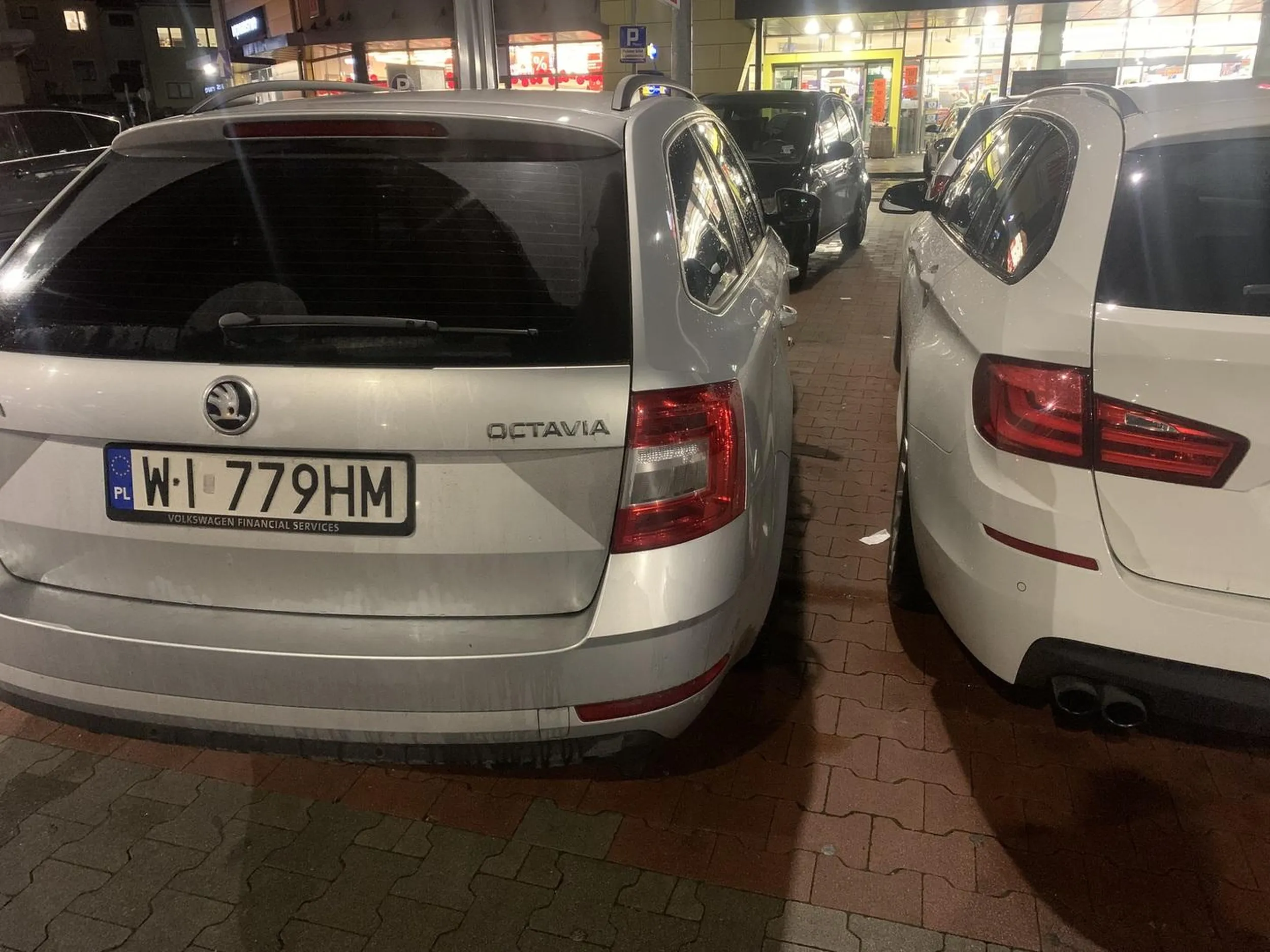 Jak można byc tak leniwym żeby stanąć tak bokiem..