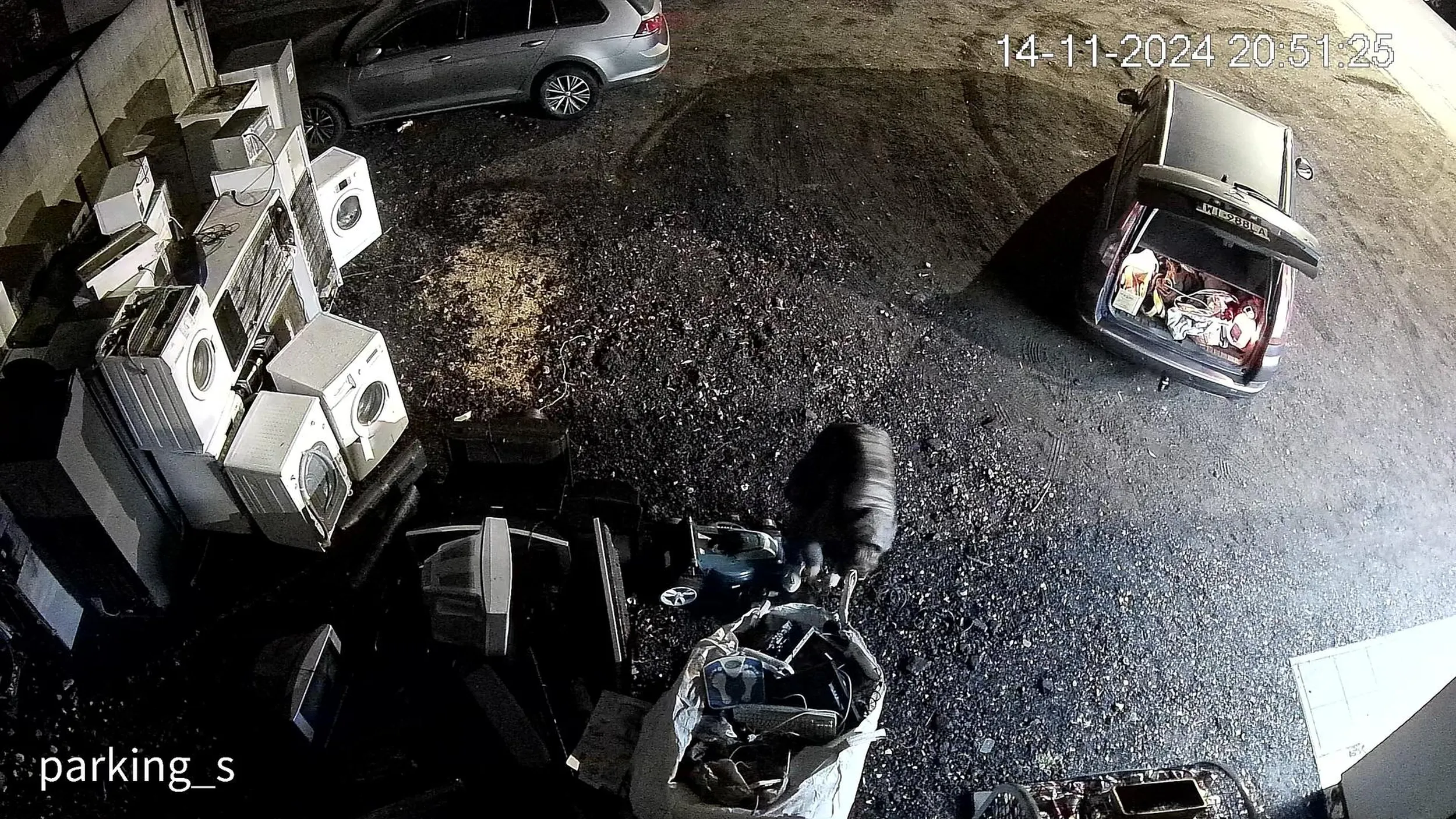 ucina i kradnie przewody ze zbiórki strażackiej ?