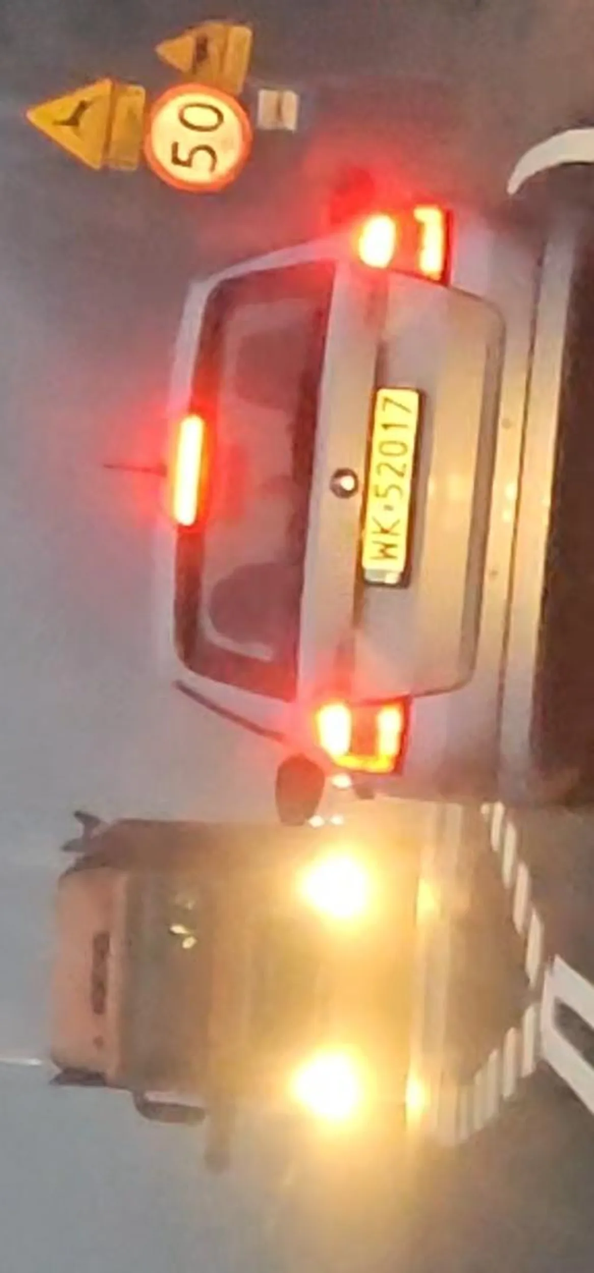 Gamoniu ,naucz się jeździć i nie powodować zagrożenia na drodze ,bo następnym razem nie będę taki miły