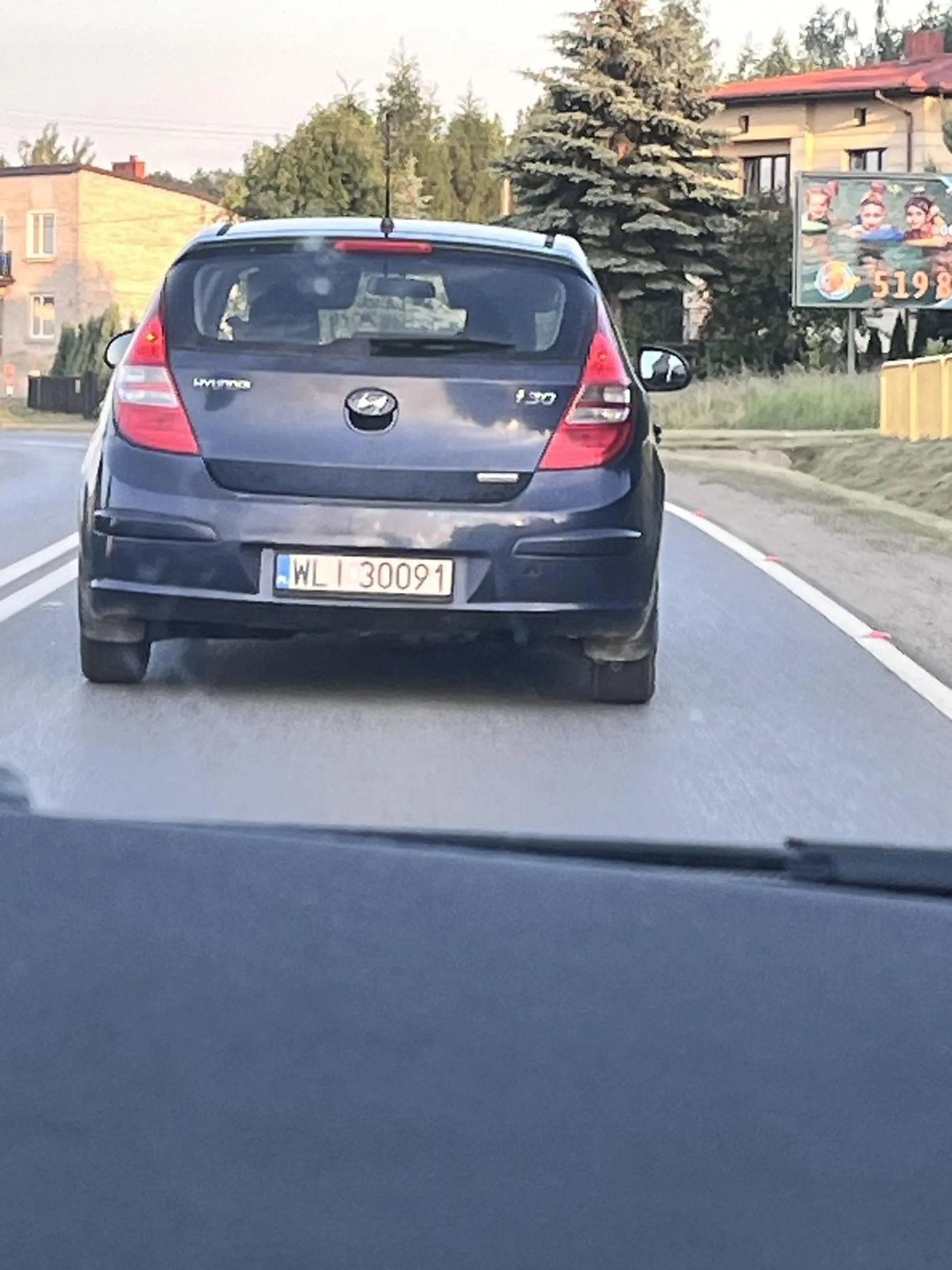 jedziesz 35 w strefie 50 nie wstyd ci tym hyundaiem