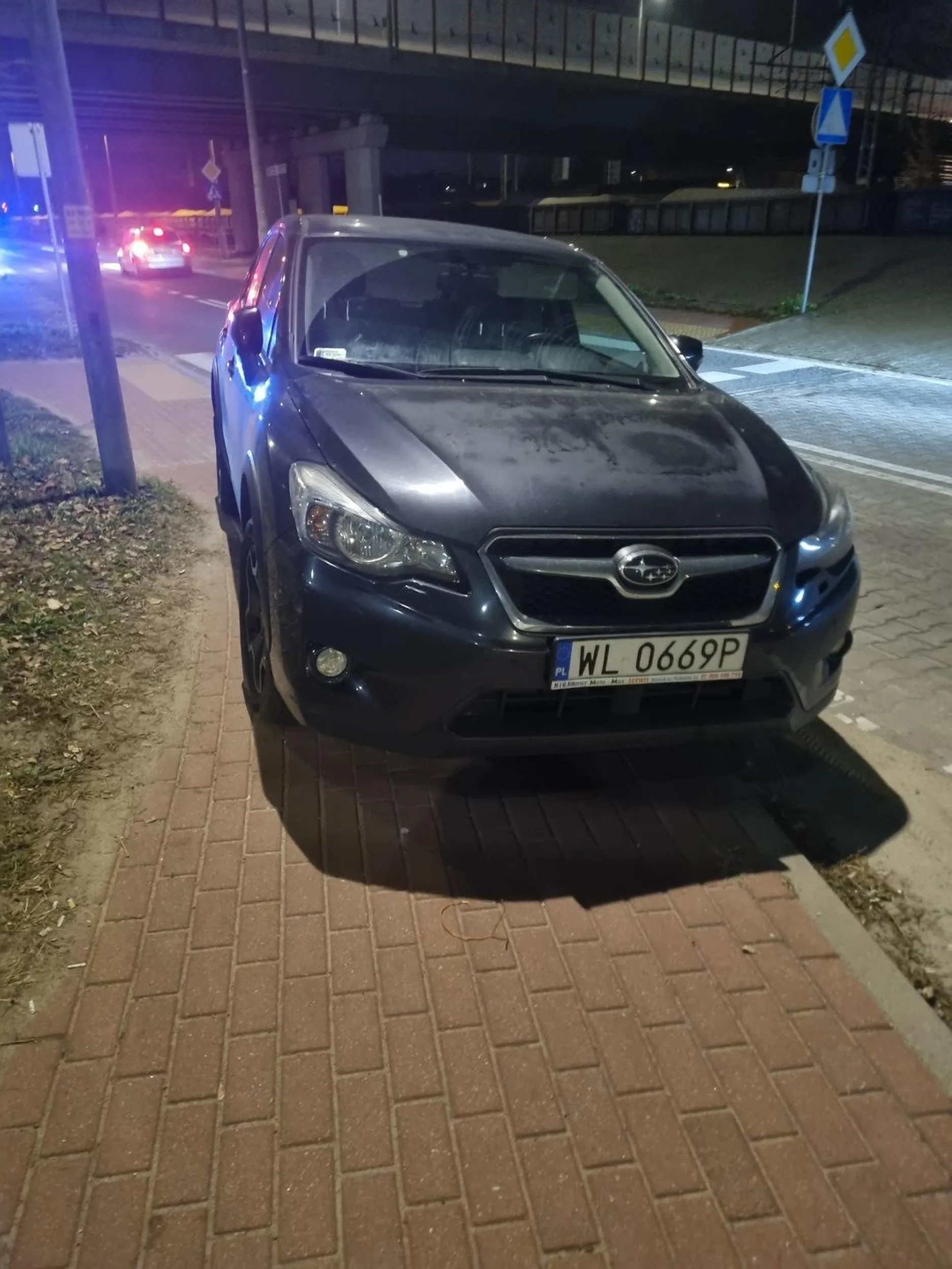 Naucz się parkować, jeśli za późno przyjechałeś na pociag to wyjeżdżaj wczesniej