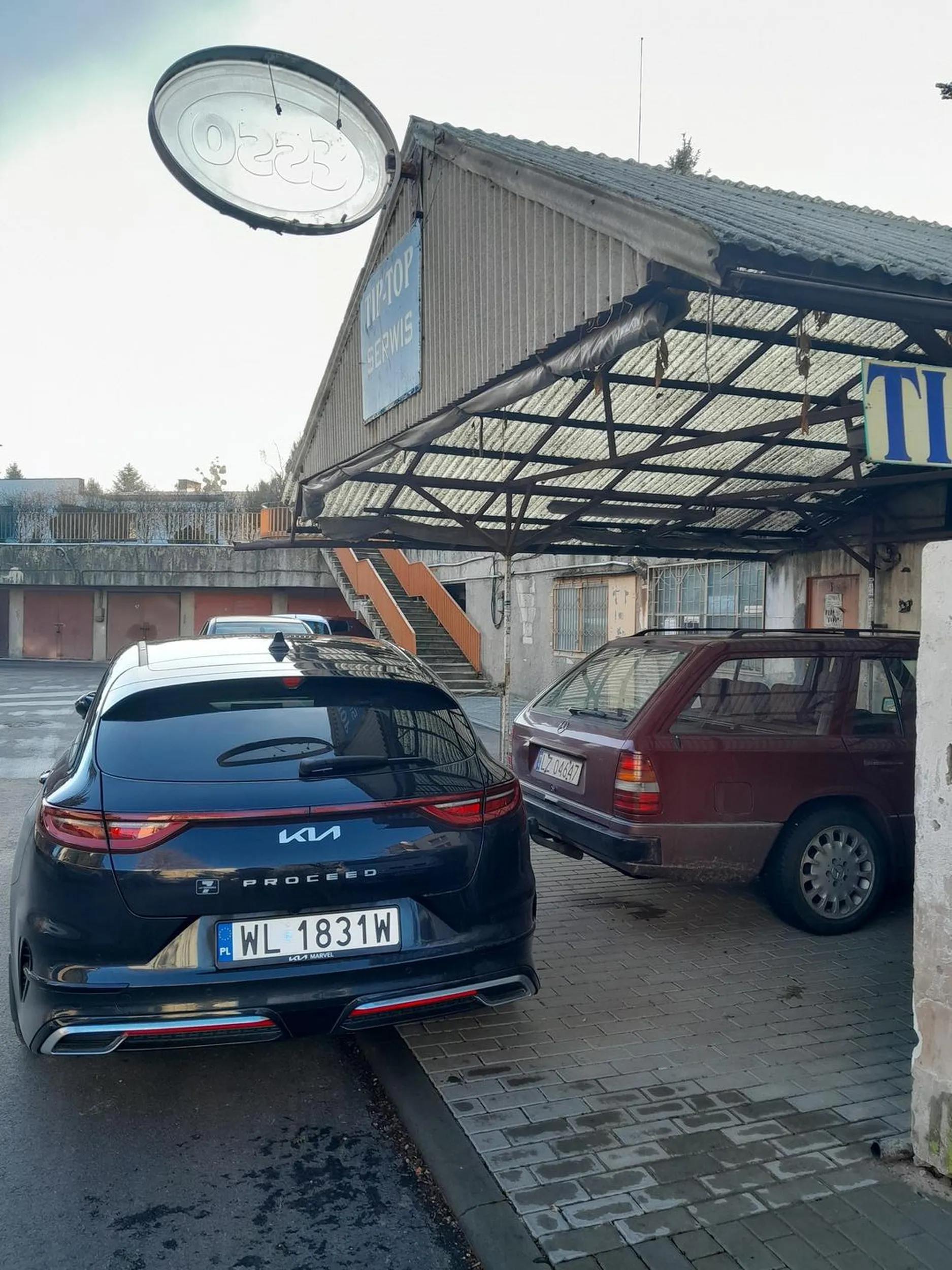 Bardzo dziękuję za zastawienie samochodu.