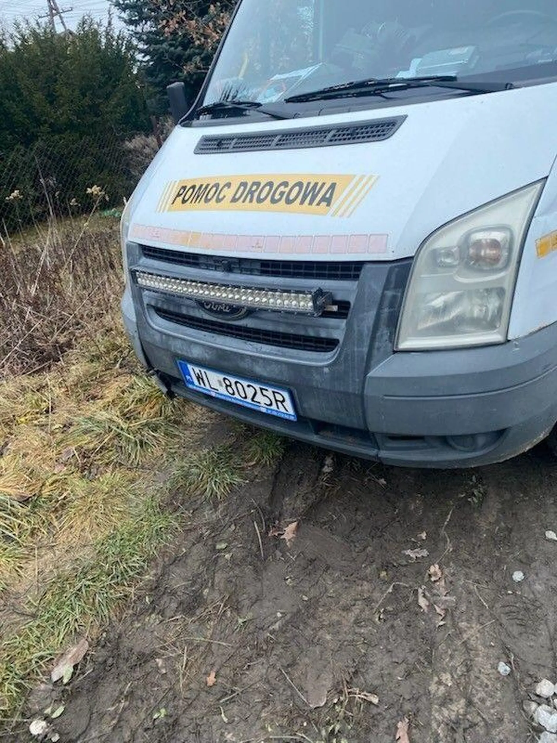 •Bardzo fajna laweta •Duży syf w środku •Fajne że jesteś pomocą drogową •Nie parkuj więcej na moim miejscu •Pozdrawiam??