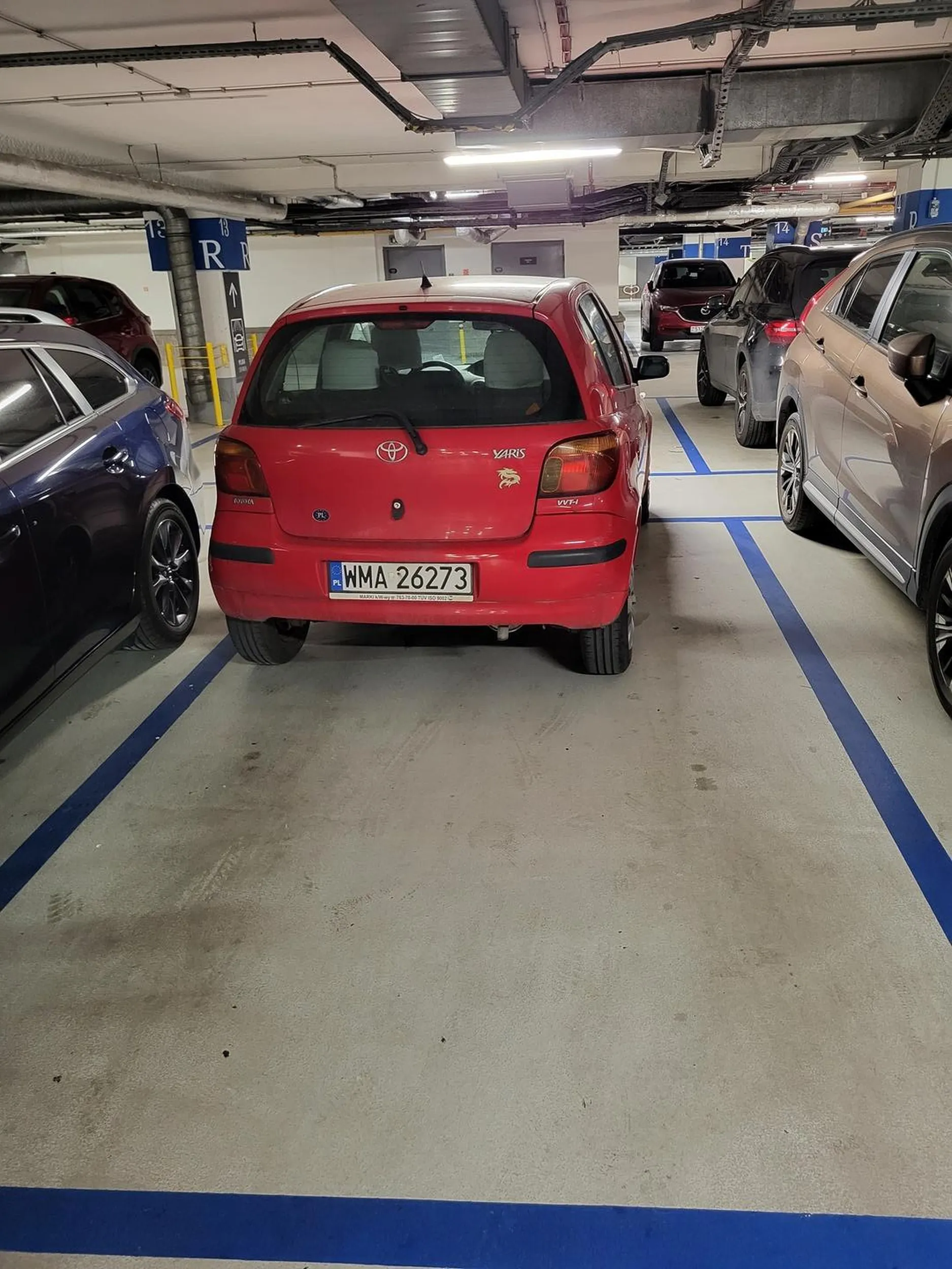 Słoik w Galerii Mokotow. A co tam inni, stane sobie na środku.....