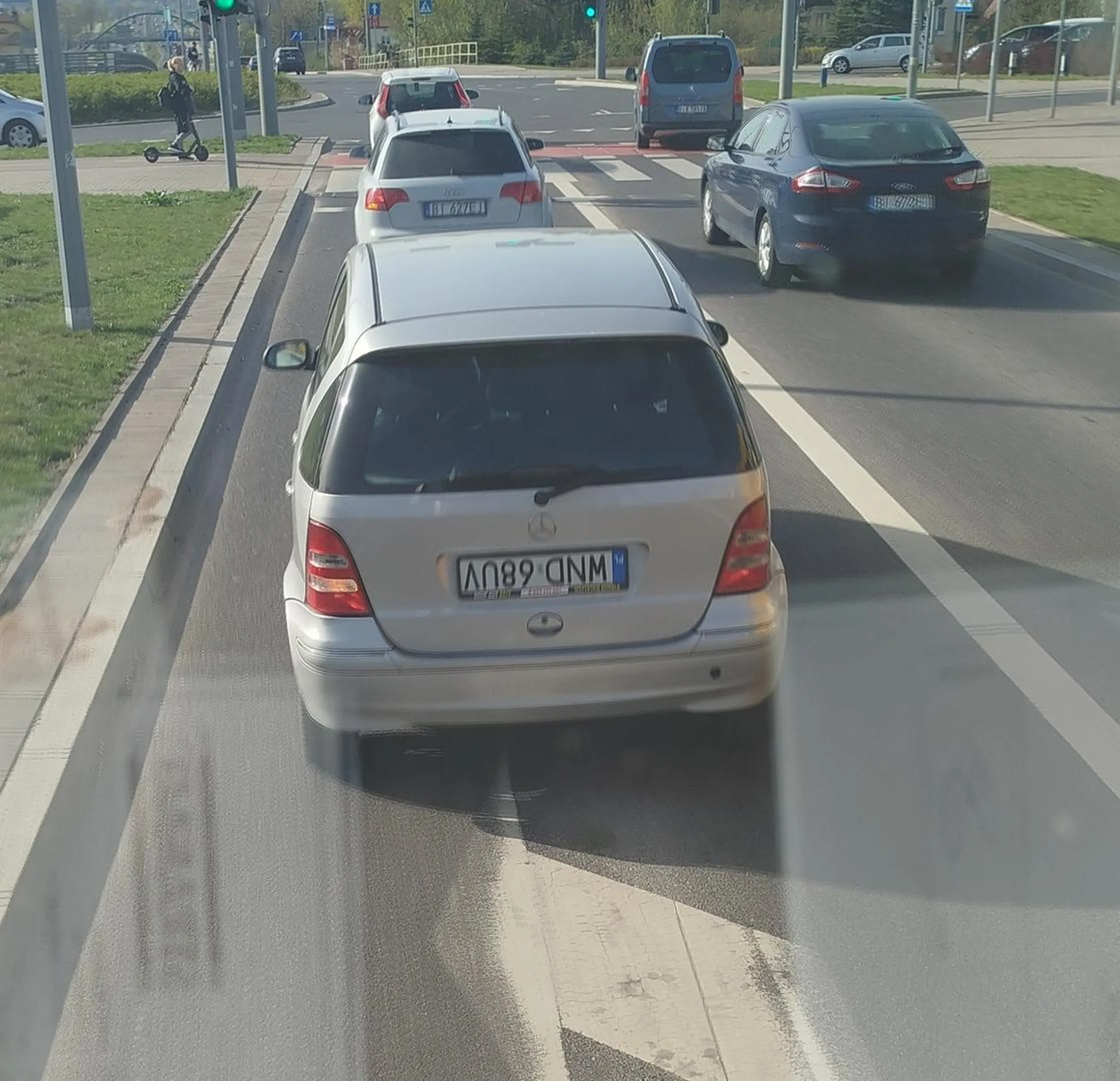 Ja nie wiem, nie znam się, nie rozumiem, więc nie skomentuję. Może ktoś ma na to pomysł?