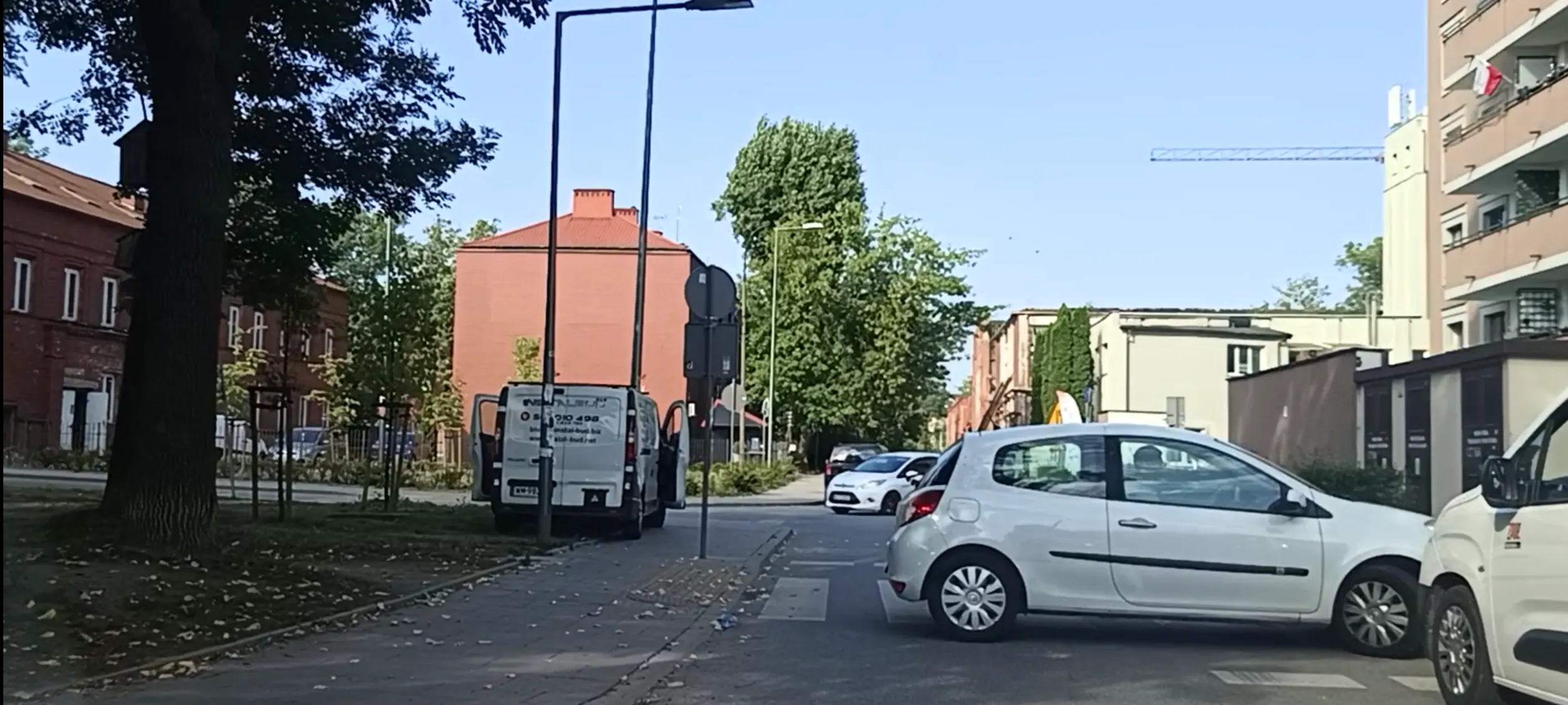 Parkował na przejściu dla pieszych i uciekł jak mnie zobaczył.