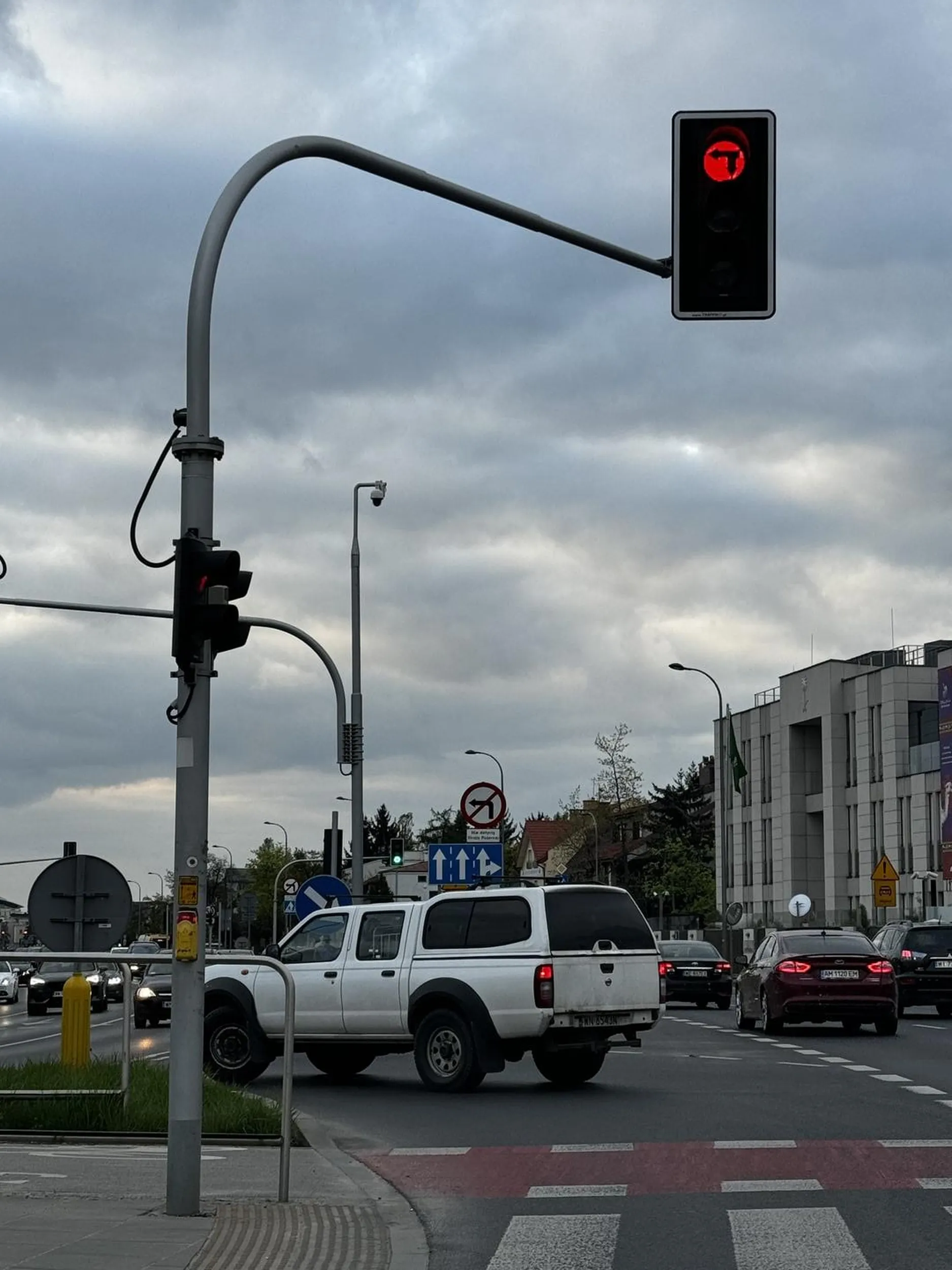 Cwaniak, który nie stanie jak wszyscy. Burak Warszawa, Wilanów