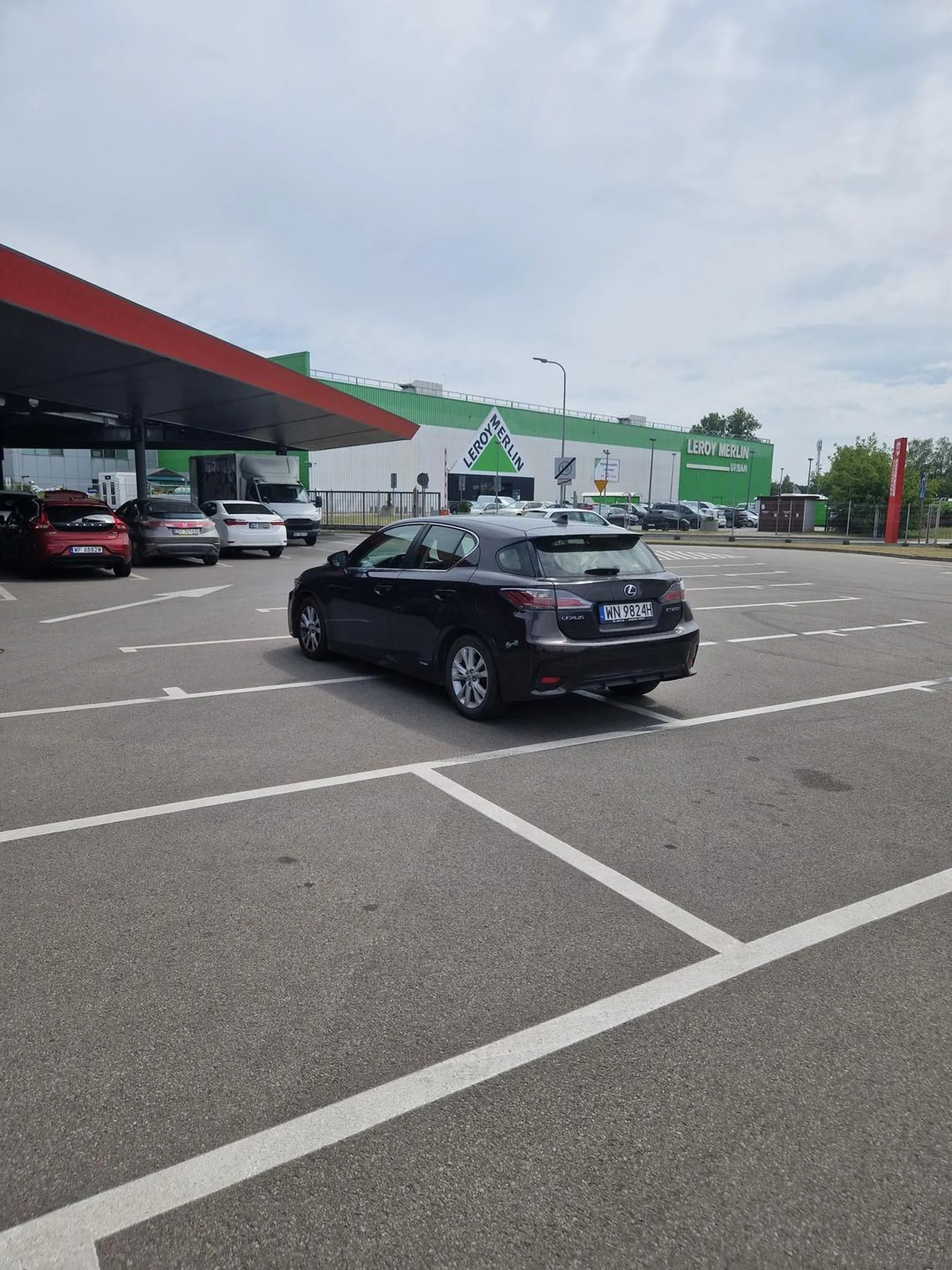 Umiejętność parkowania jest obca