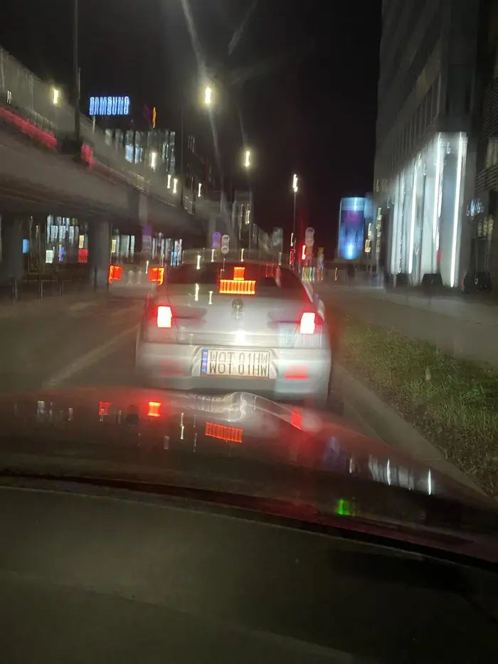 Gościu naucz się jeździć, wymuszanie pierwszeństwa nie zrobi z ciebie mężczyzny