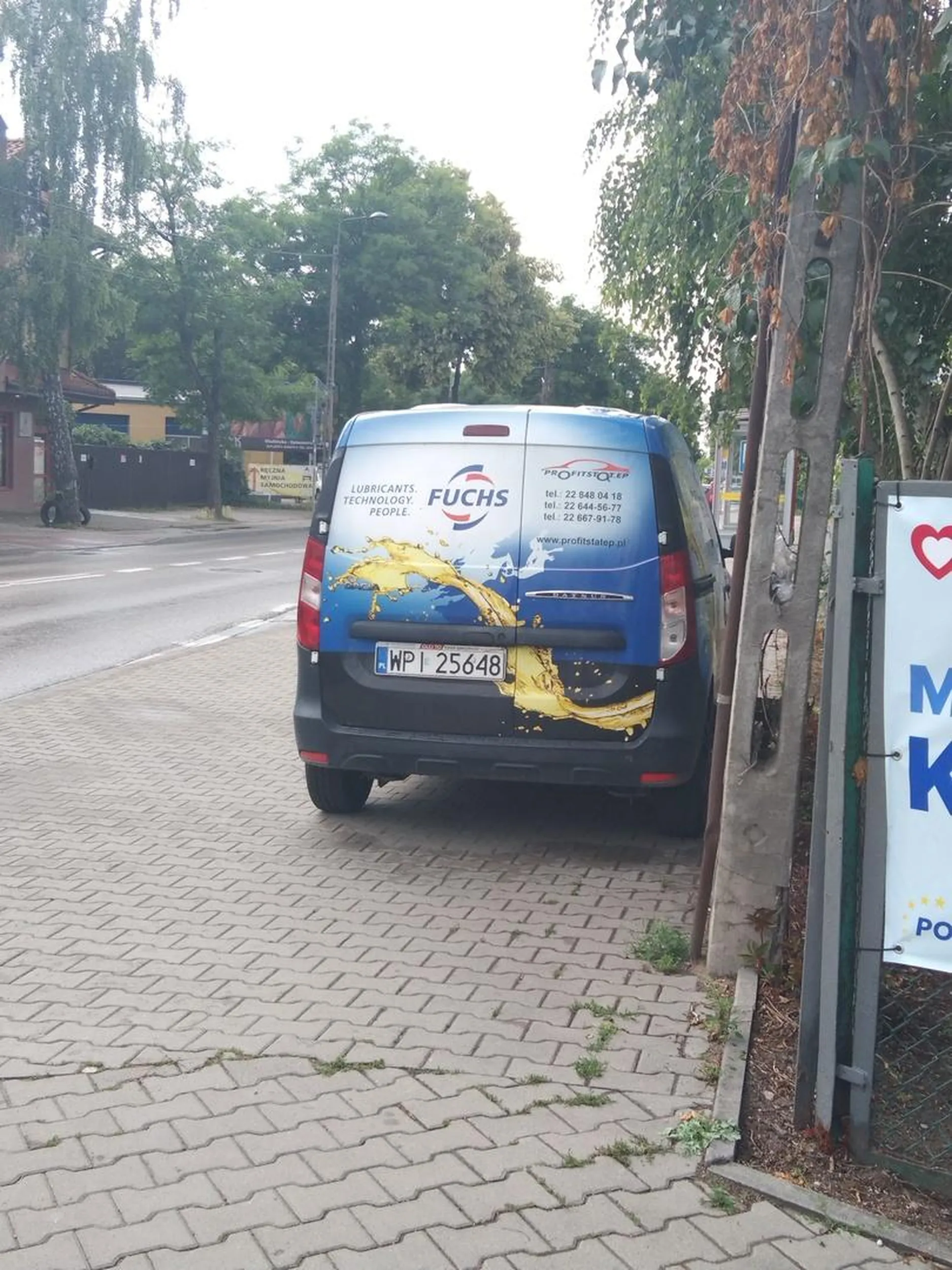 Chodnik to nie parking