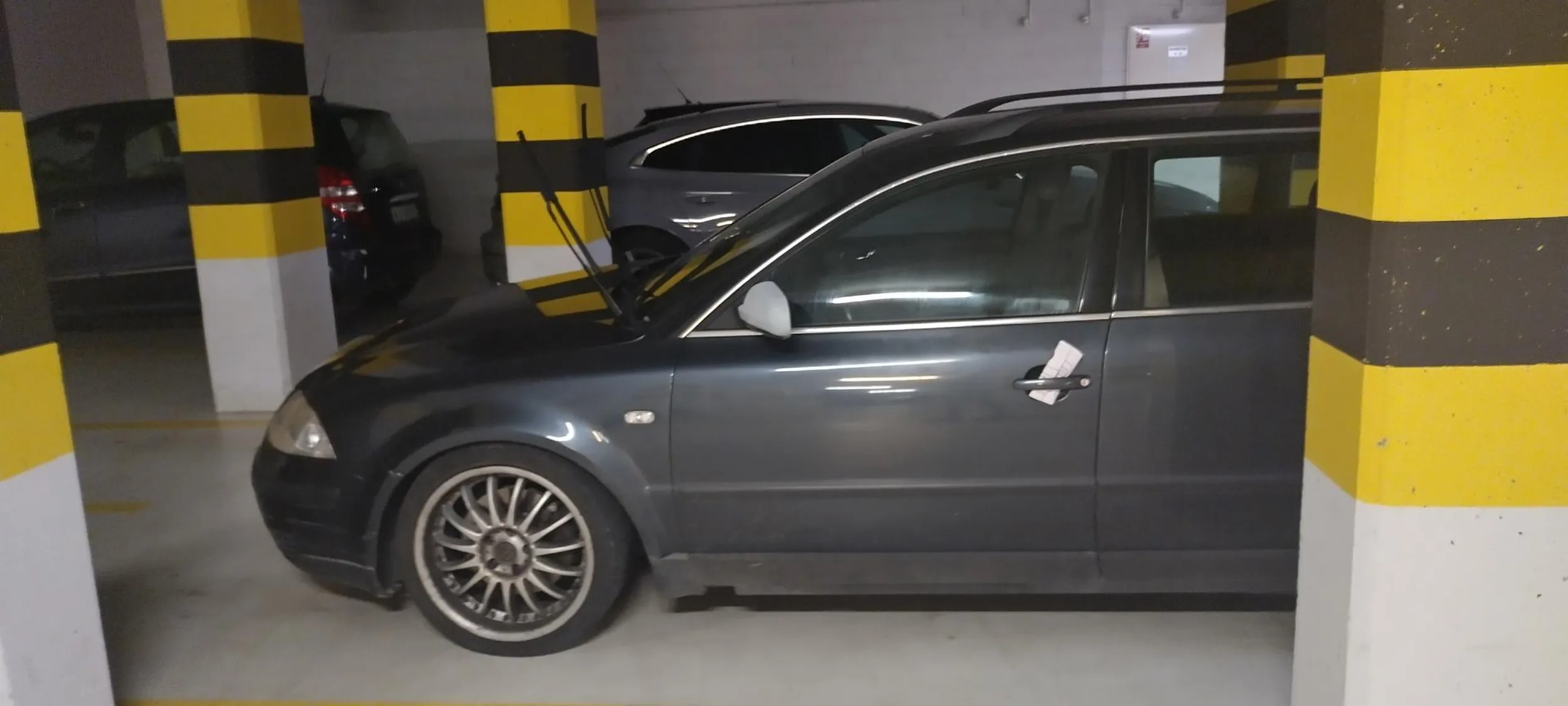 Parkuje na cudzym miejscu parkingowym