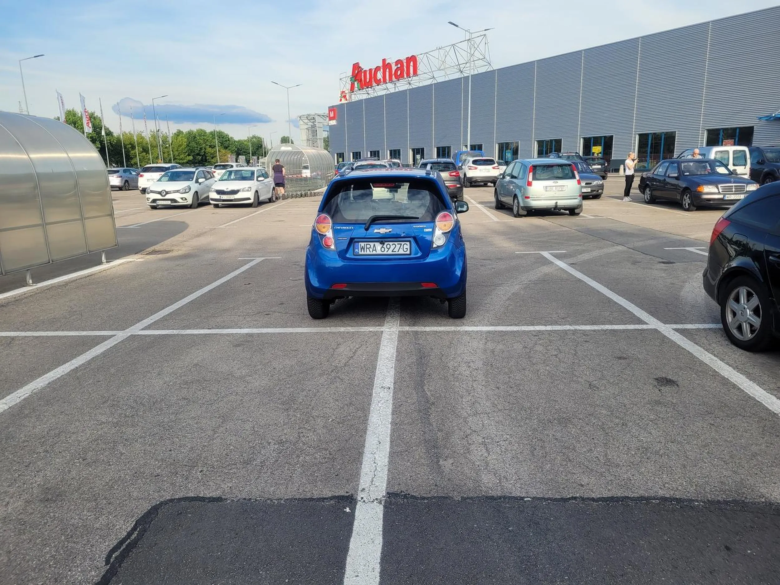 Kto im daje prawo jazdy...