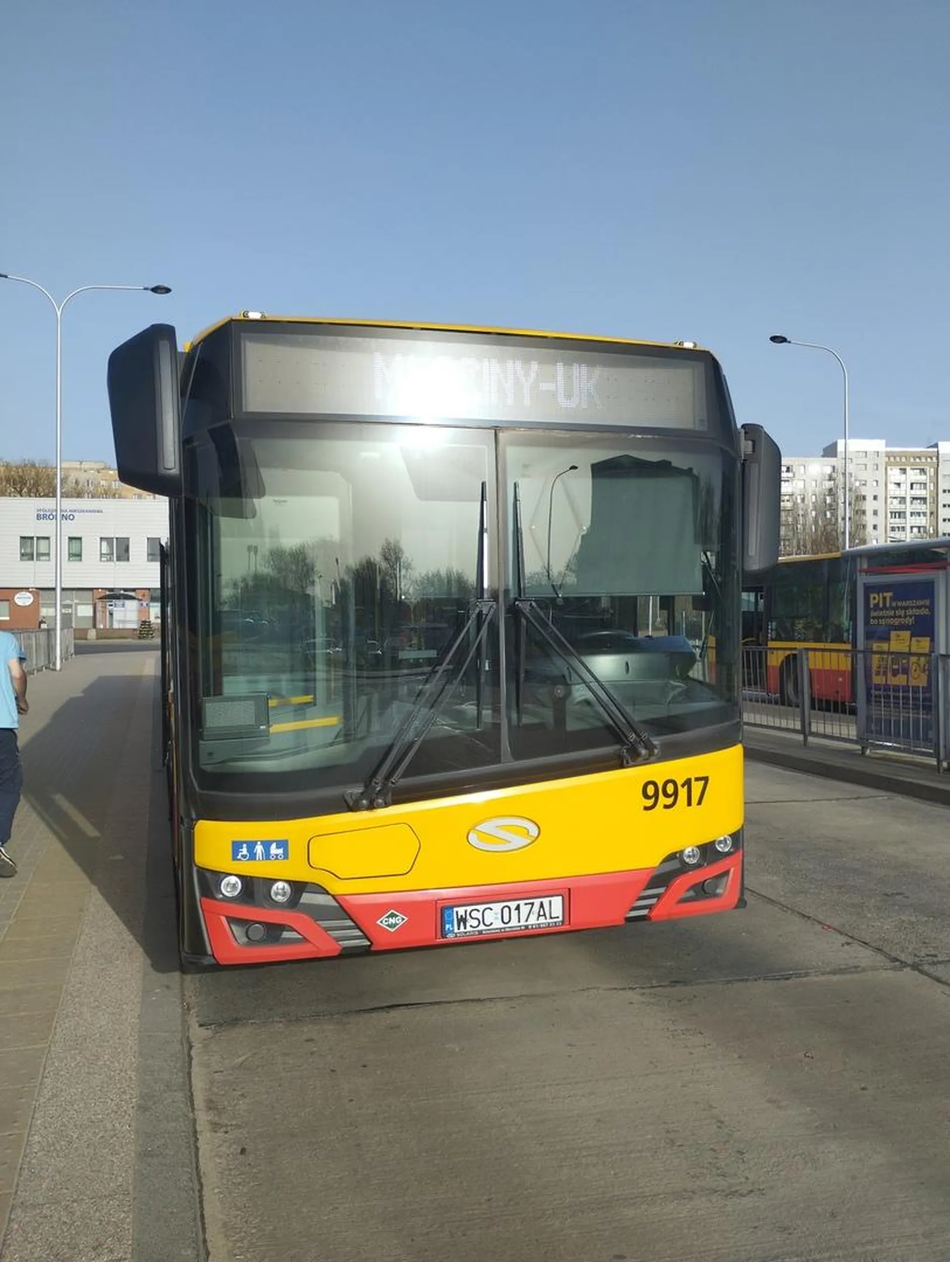 Jeździ pirat drogowy rano i nie zatrzymuje się na przystankach