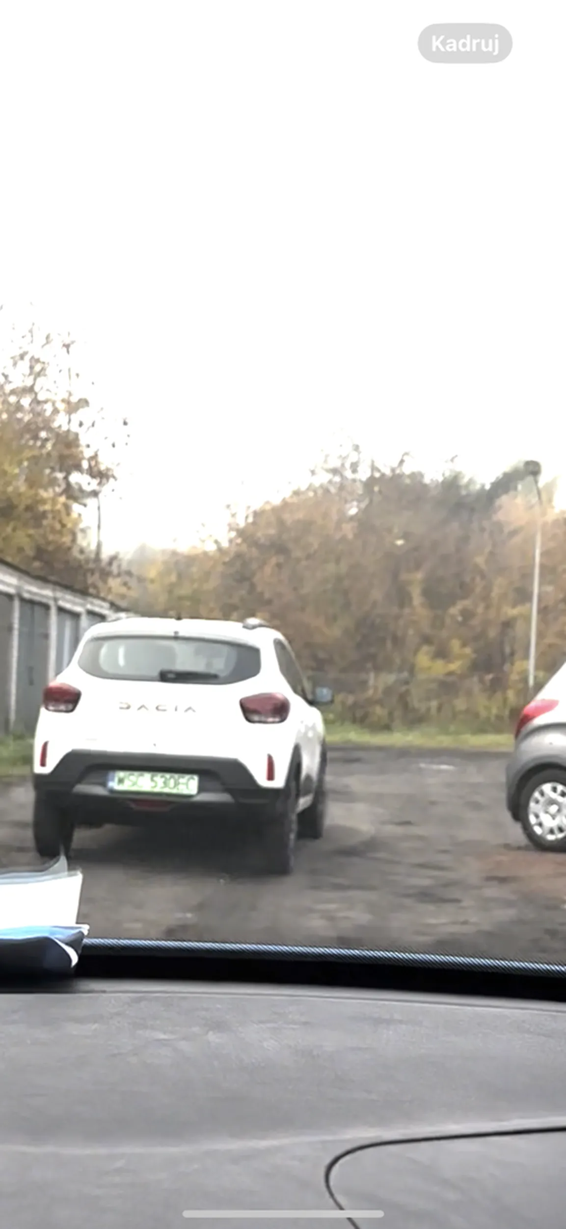 Uwaga ⚠️ nie bezpieczny kierowca dodaje gazu podczas wyprzedania, po czym podjeżdża i mówi że ma nagranie jak go wyprzedzałem była niebezpieczna sytuacja i że zgłosi to na policję, podejrzany jest również o kradzież narzędzi z garażu ⚠️⚠️⚠️